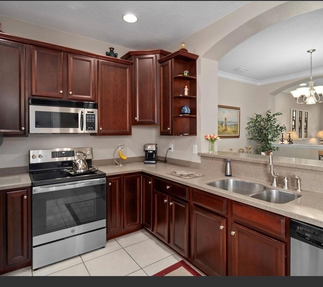 10409 Crimson Park Ln #105 photo 3
