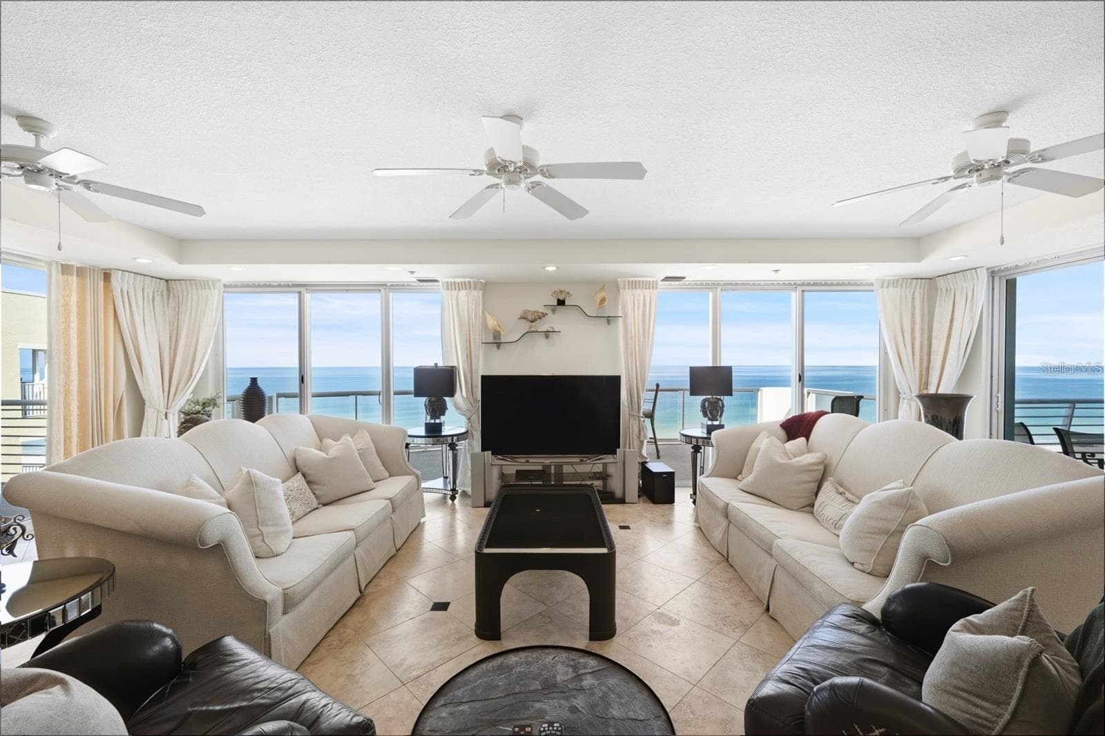 1350 Gulf Blvd #901 photo 3