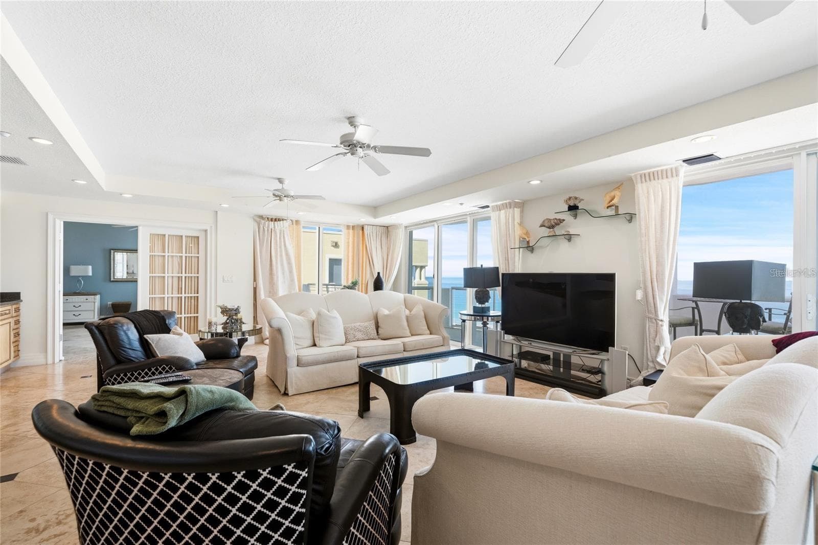 1350 Gulf Blvd #901 photo 4