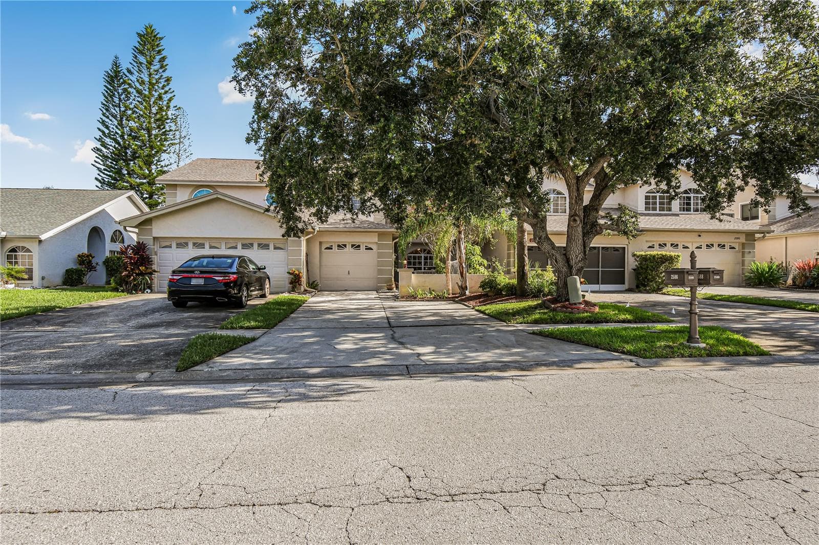 2586 Pine Cove Ln