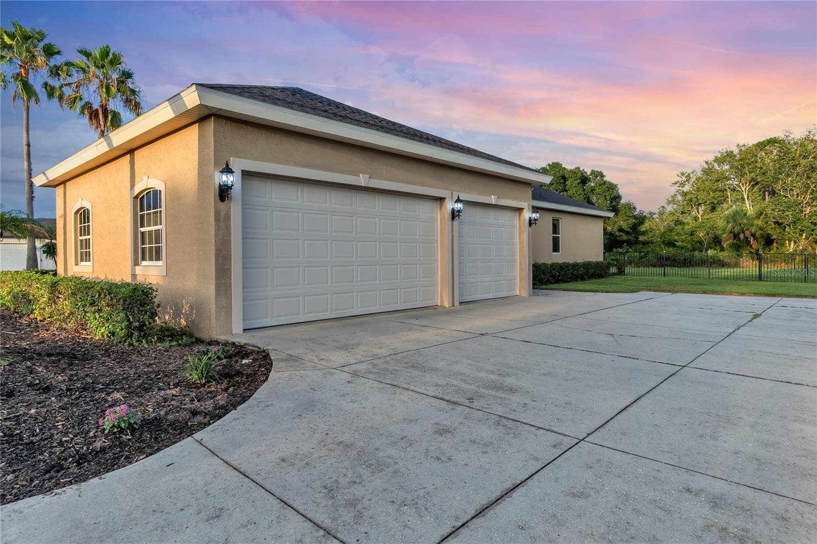 15425 29th Ln E photo 3