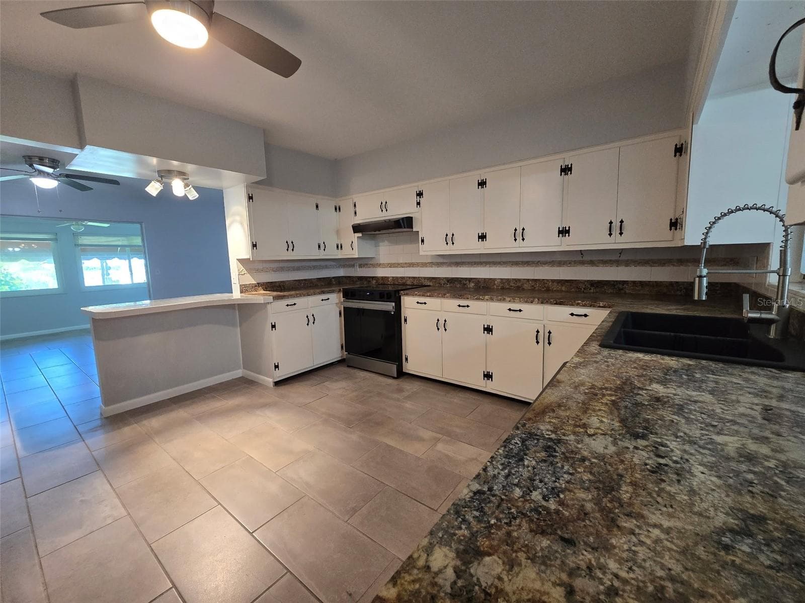 507 Lake Lulu Dr
