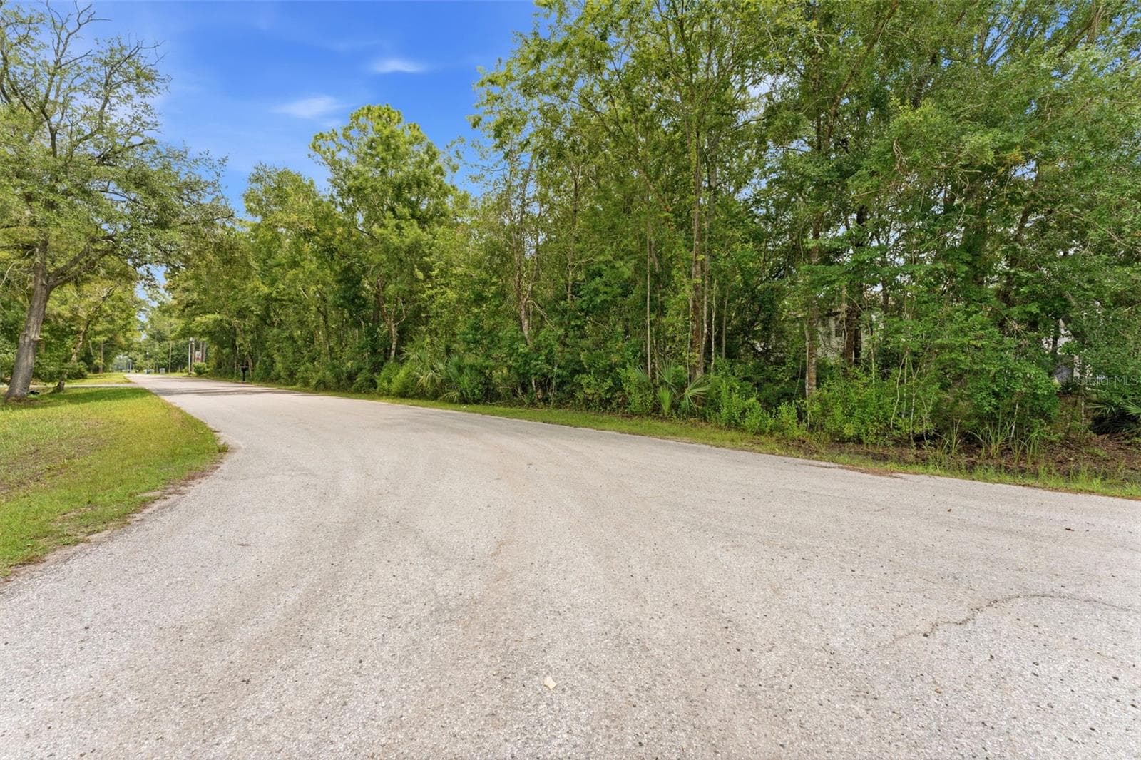 Raven Brook Rd photo 4