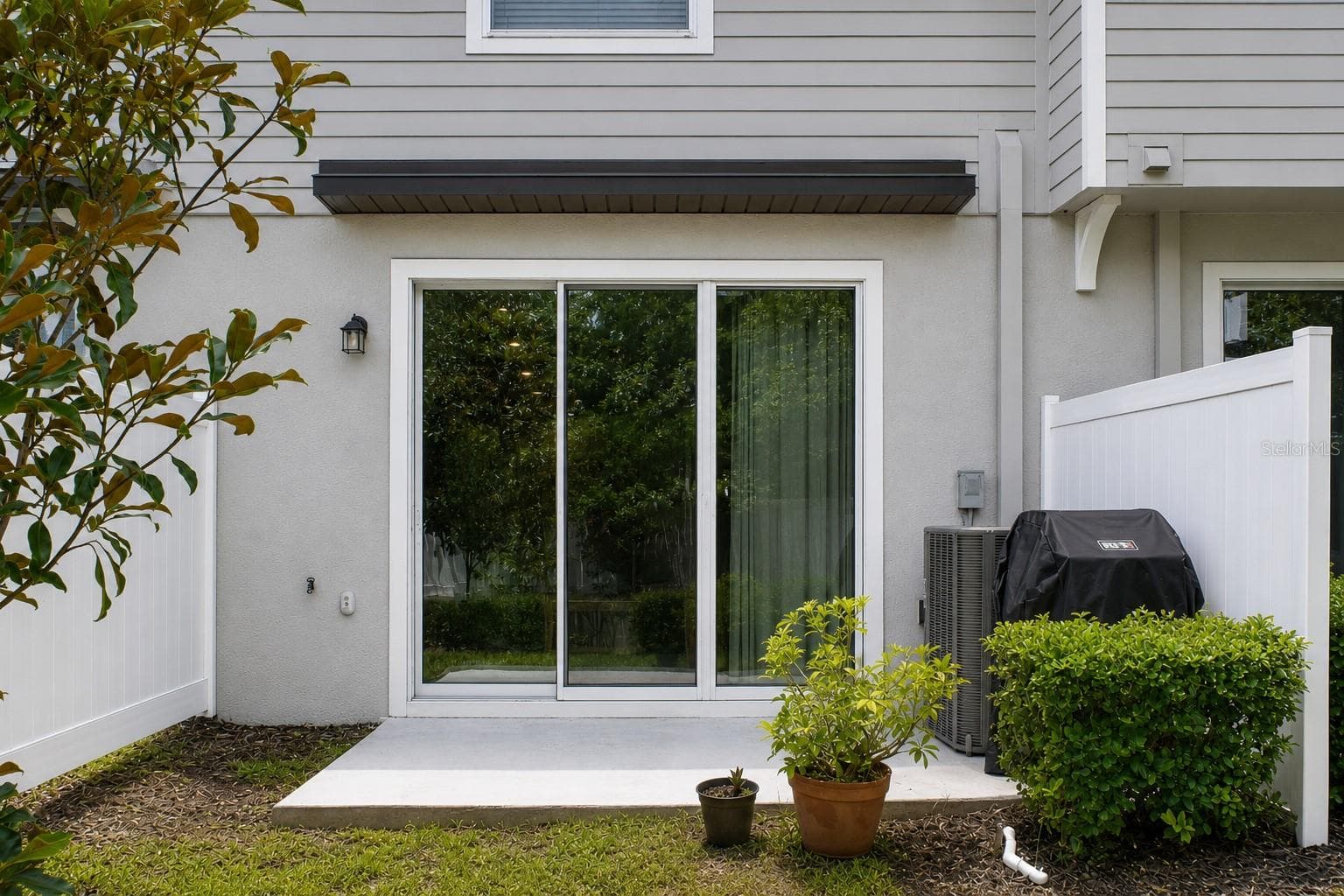 19657 Shady Oak Dr photo 4