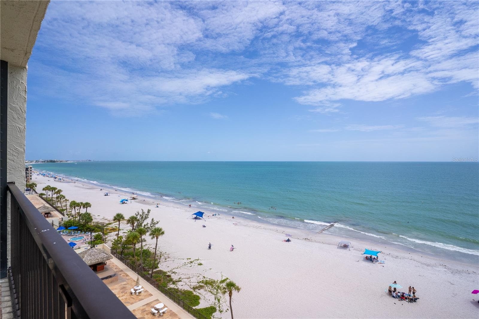 15000 Gulf Blvd #907 photo 3