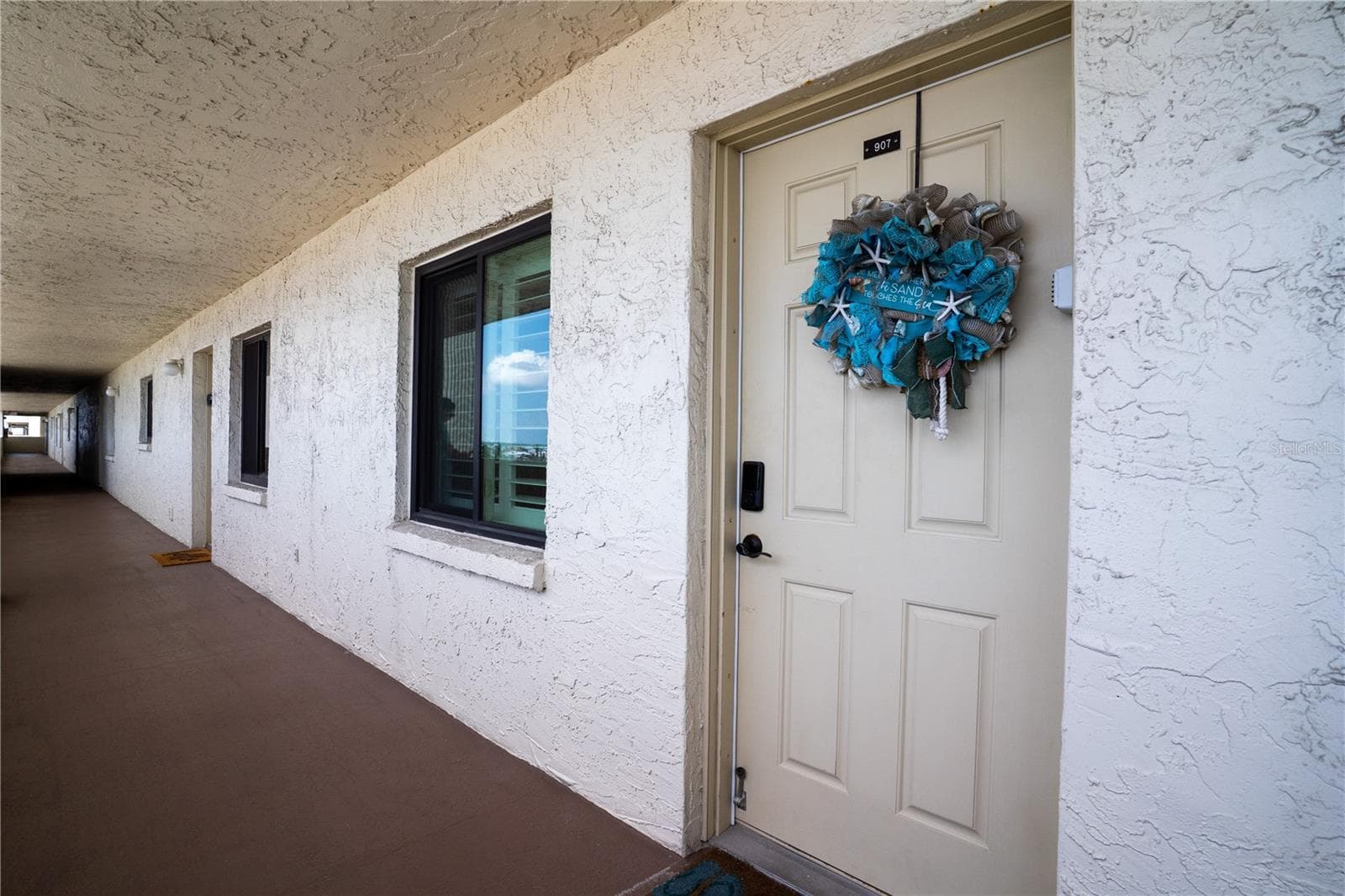 15000 Gulf Blvd #907 photo 5