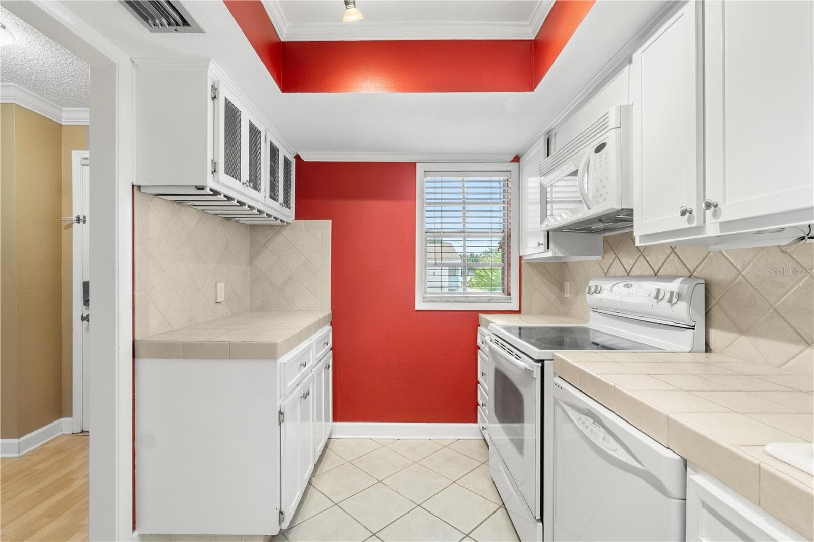 3823 N Oak Dr #K22 photo 5