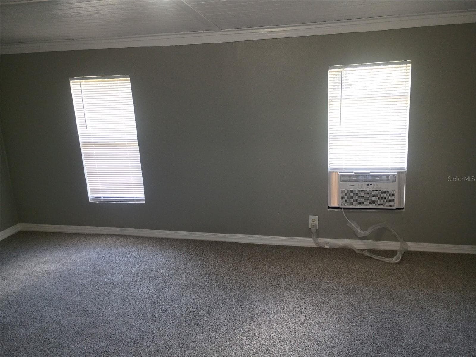 861 Saddlewood Blvd photo 5