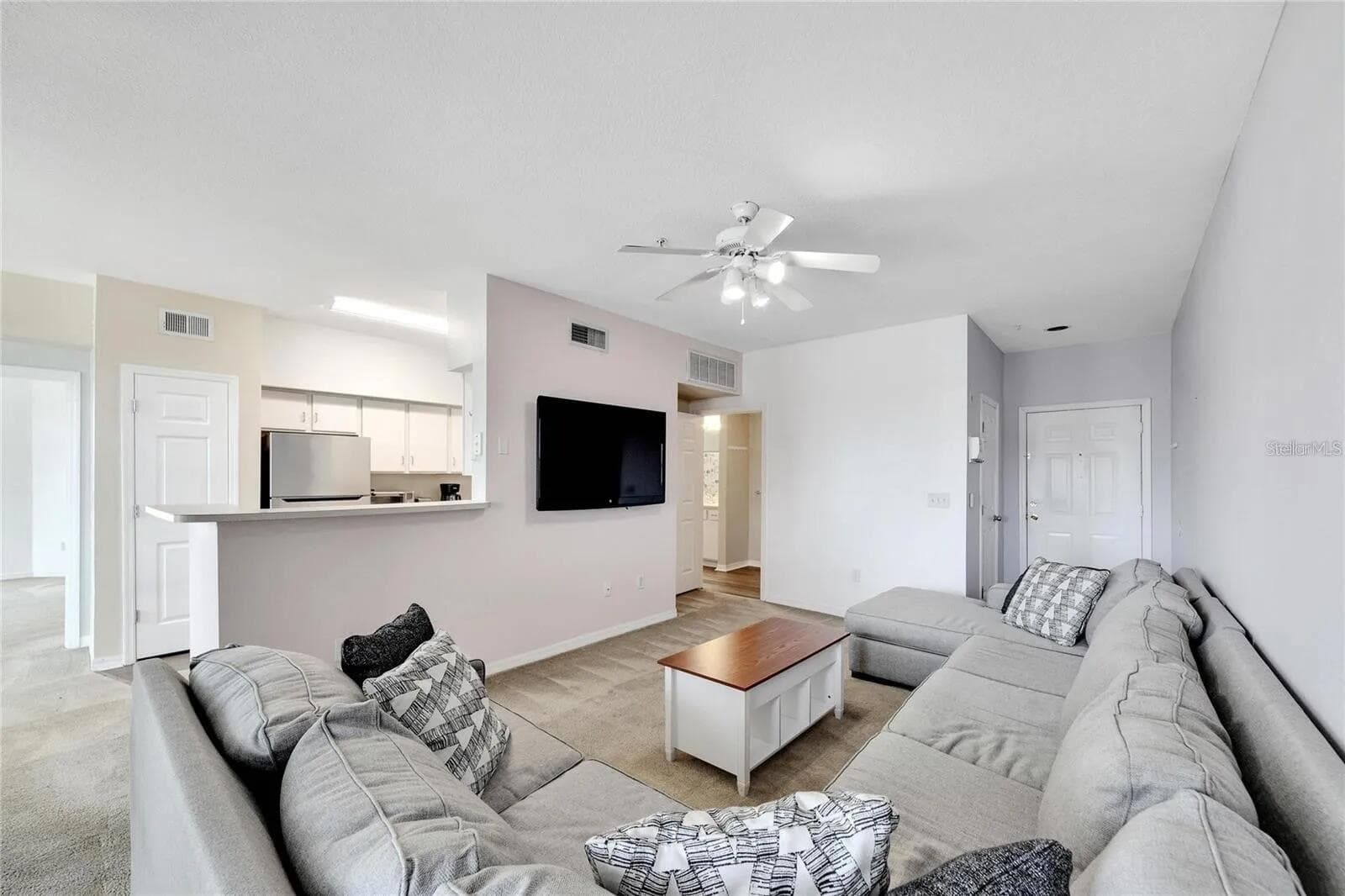2010 E Palm Ave #14316 photo 5