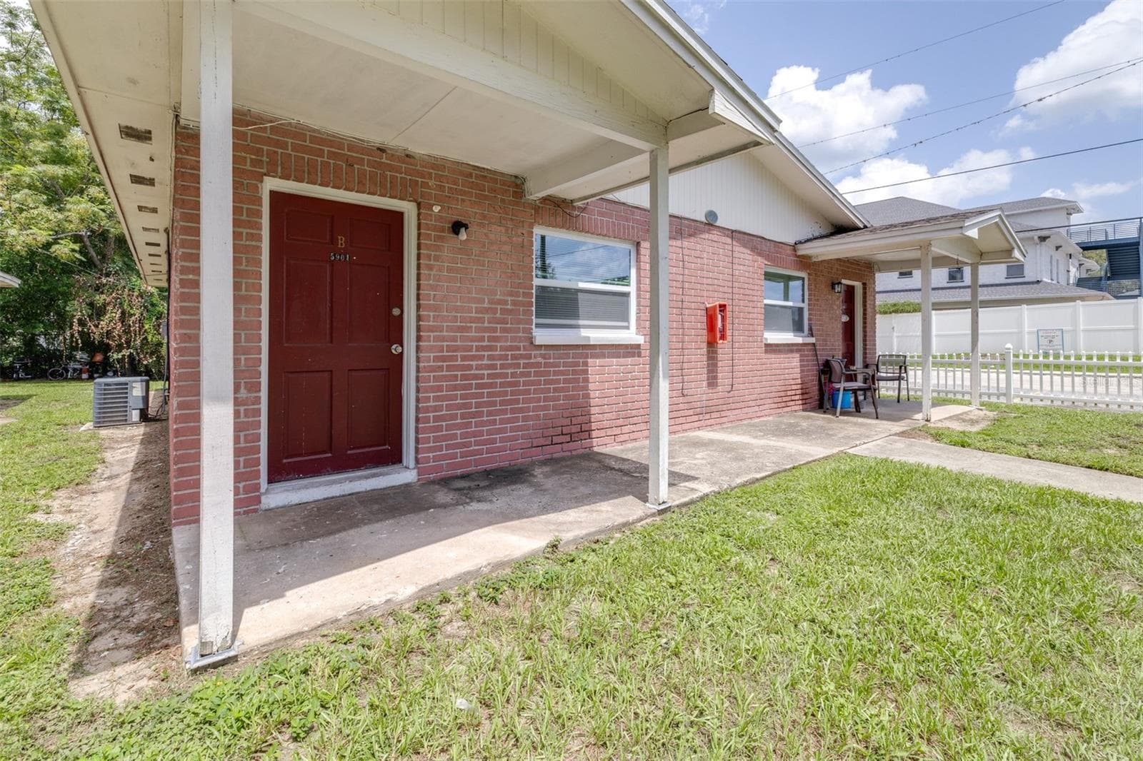5901 Gibson Ave photo 4