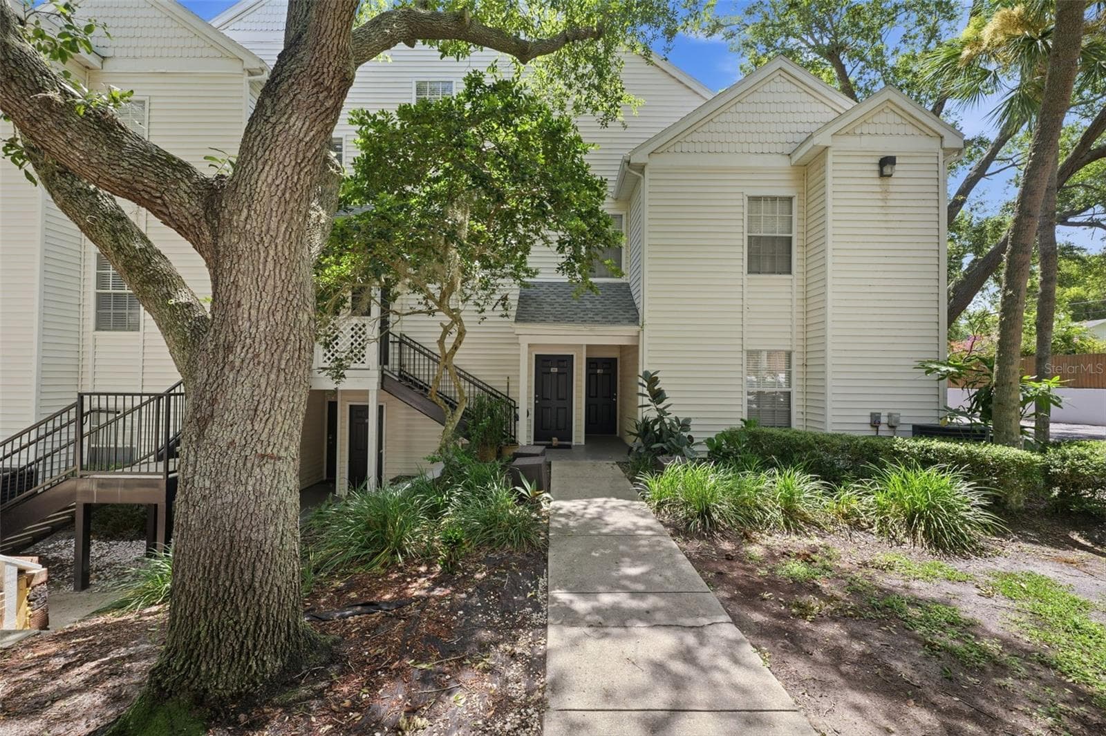 3274 Haviland CT #201 photo 5
