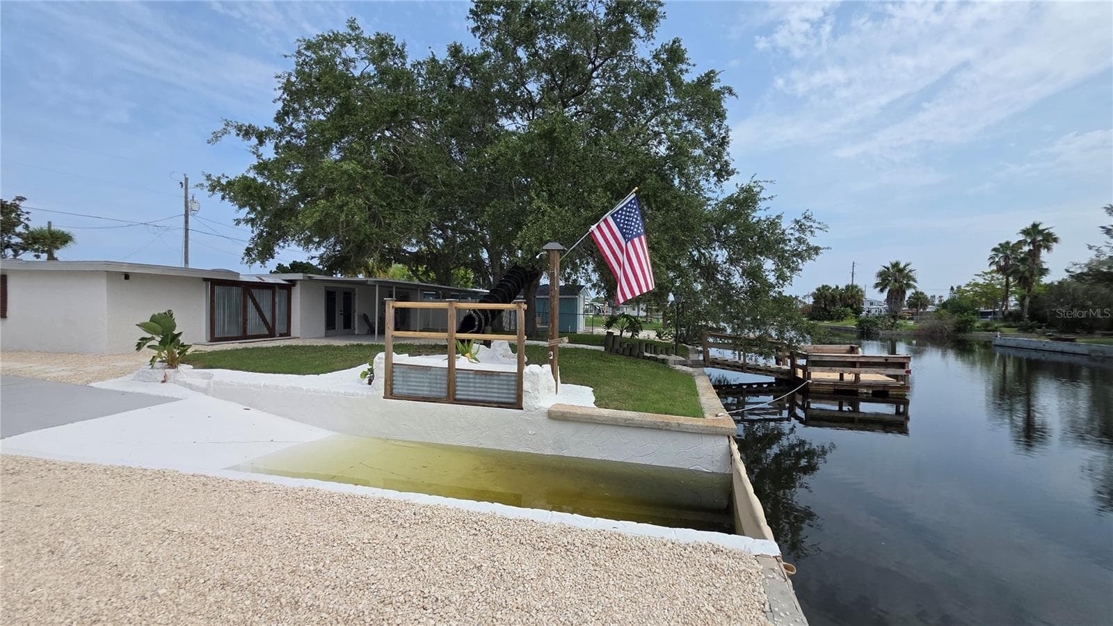 13400 Carol Dr photo 4