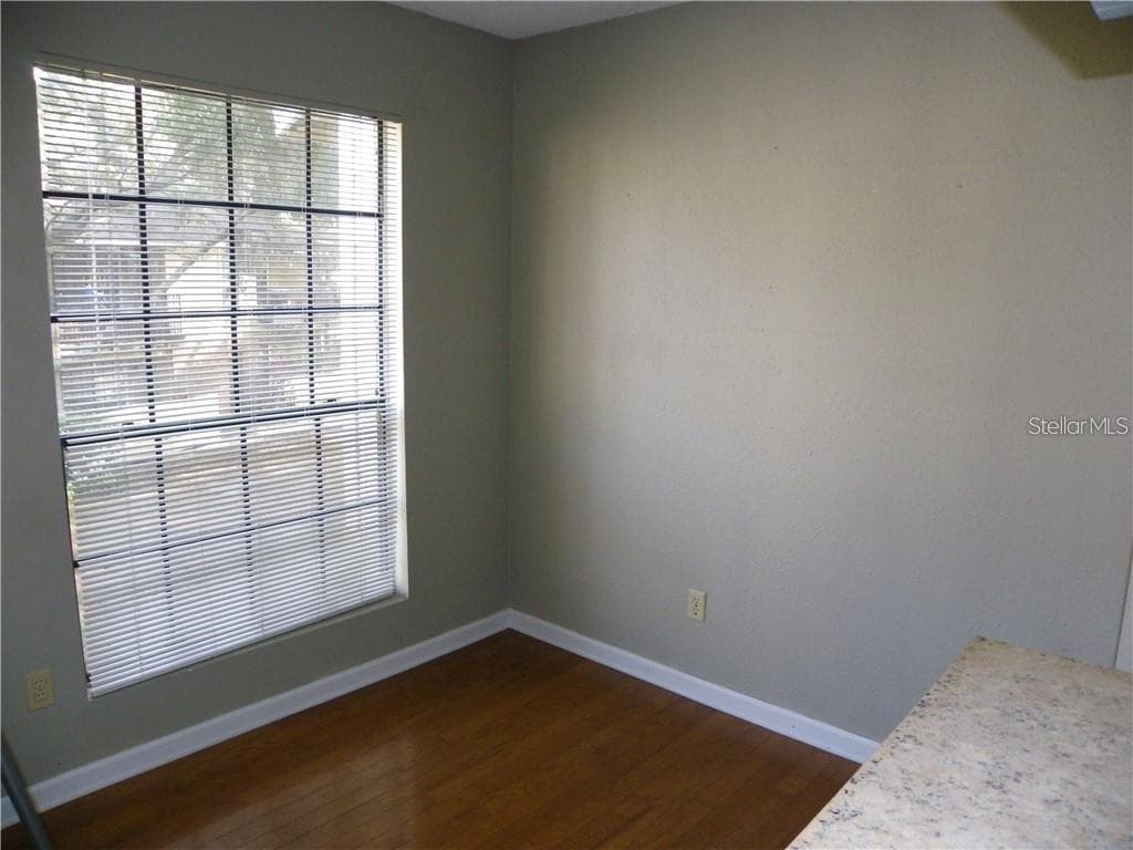 8722 Mallard Reserve Dr #204 photo 3