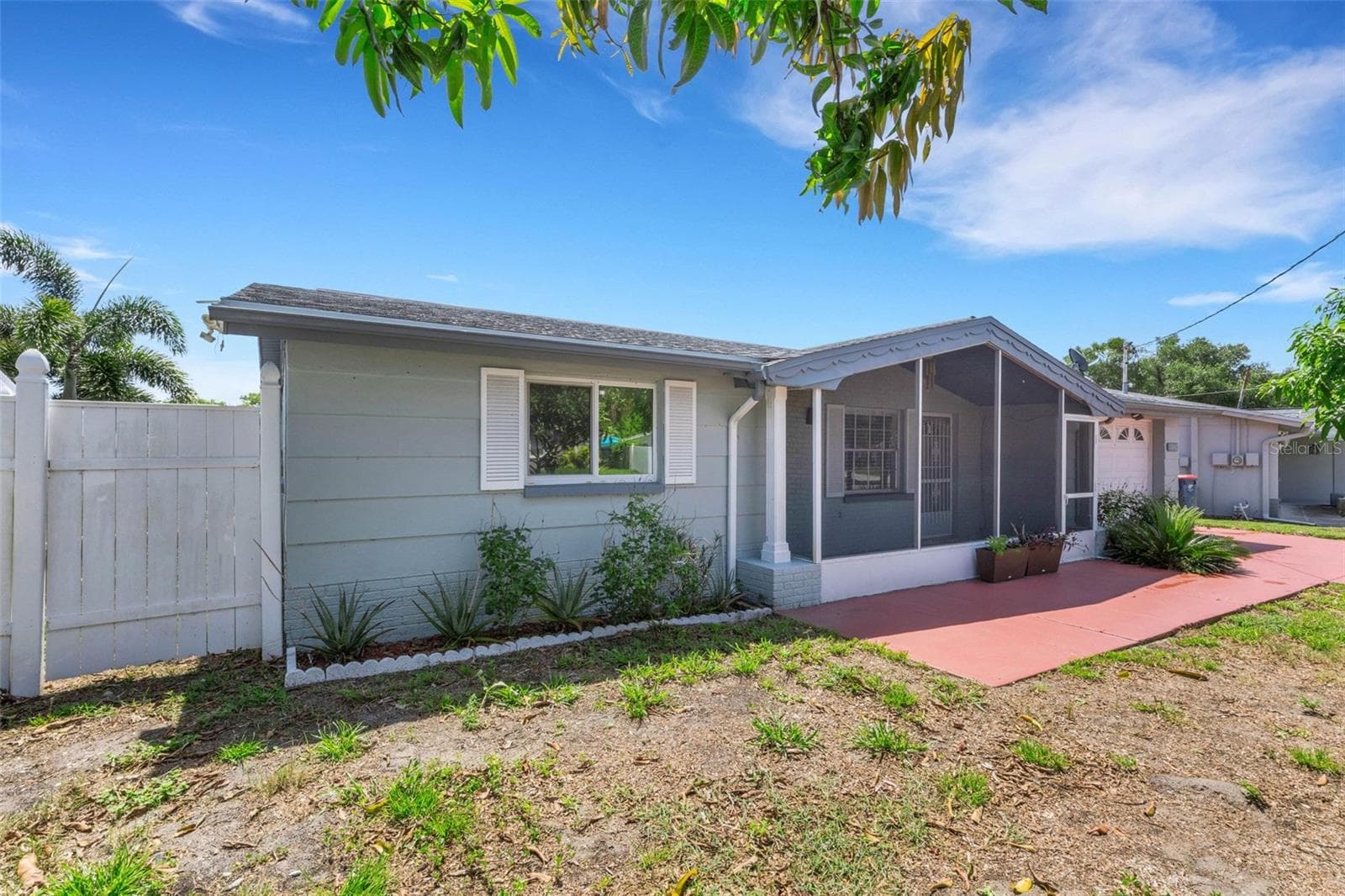 1240 Trunkfish Dr photo 4
