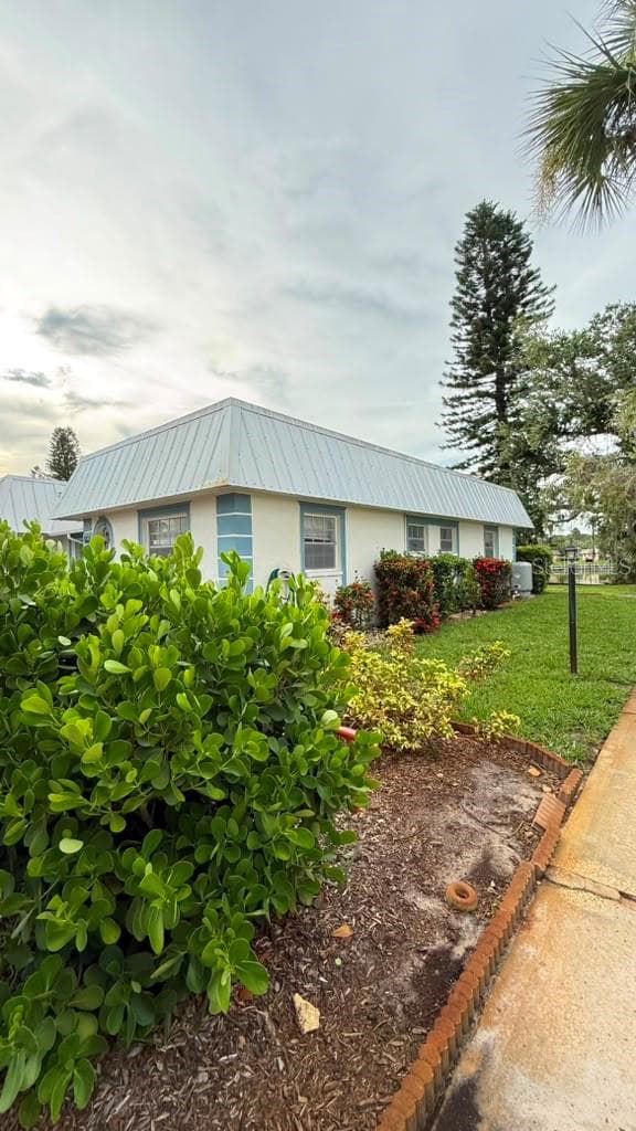 4248 Tamargo Dr