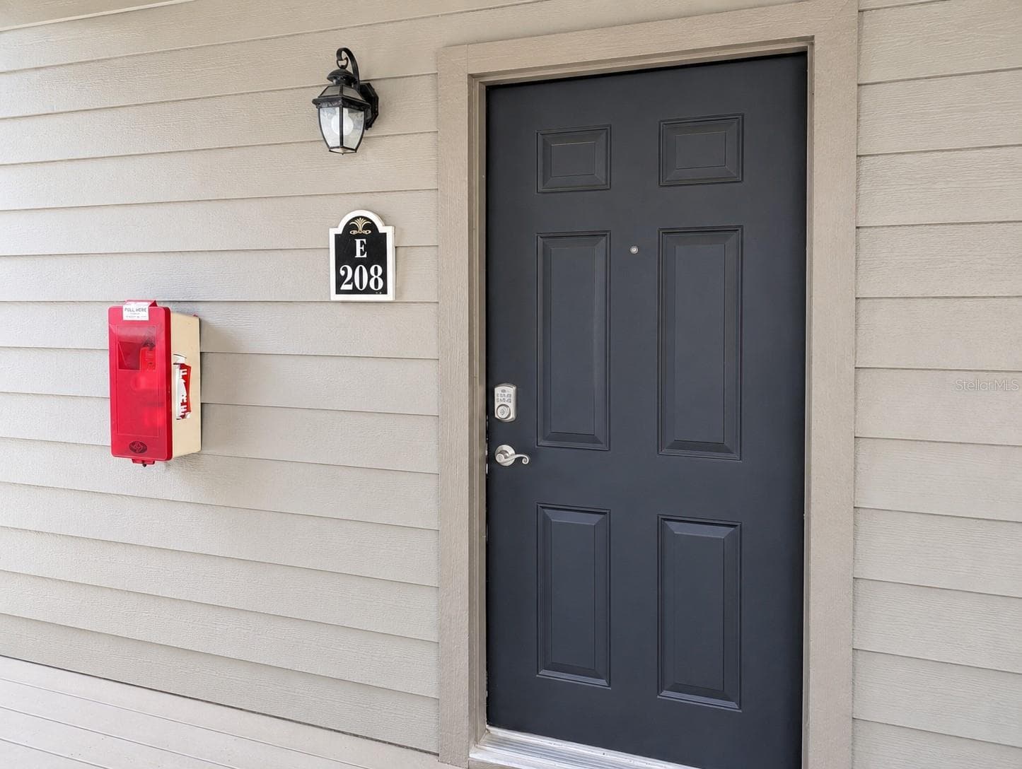 2500 Winding Creek Blvd #E208 photo 3