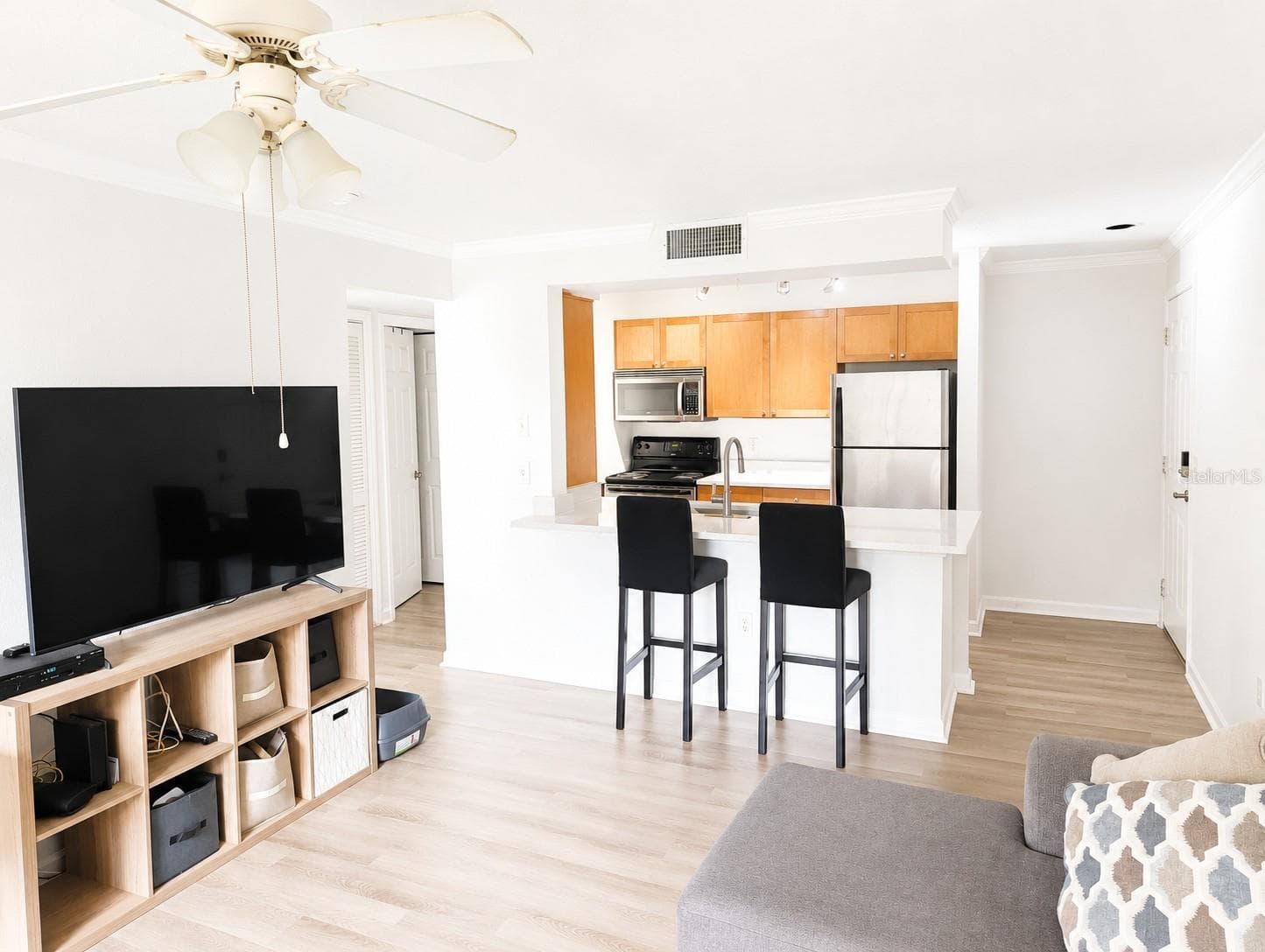 2500 Winding Creek Blvd #E208 photo 5