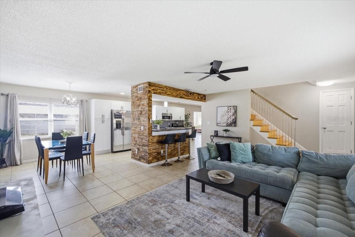 4710 Travertine Dr photo 5