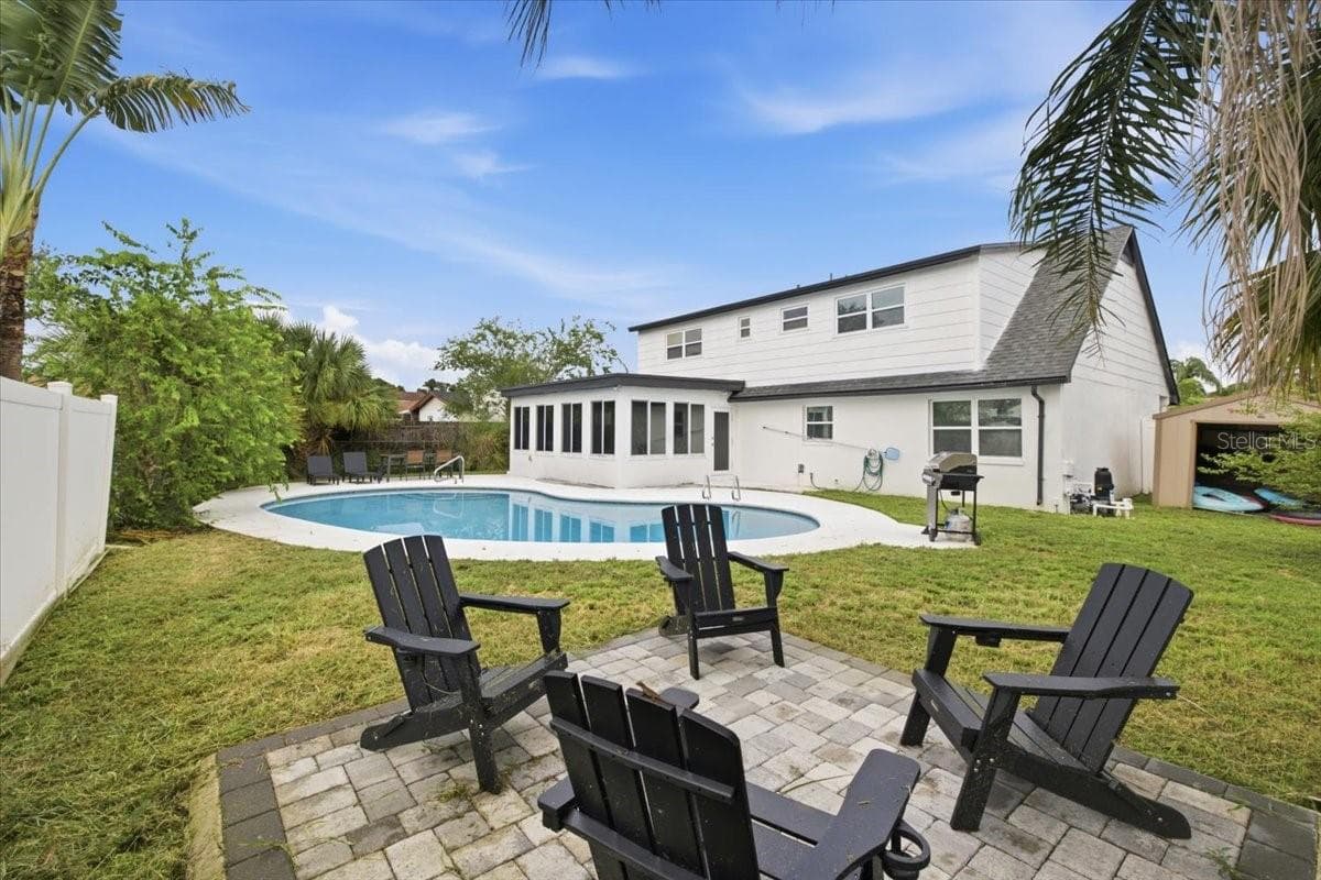 4710 Travertine Dr photo 3