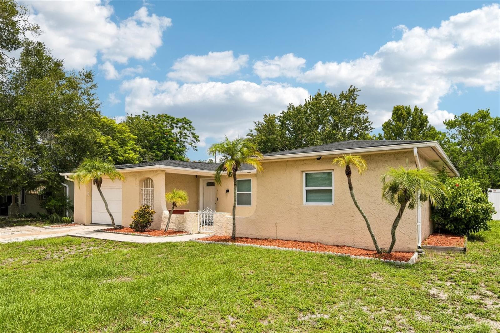 7303 Heath Dr photo 4