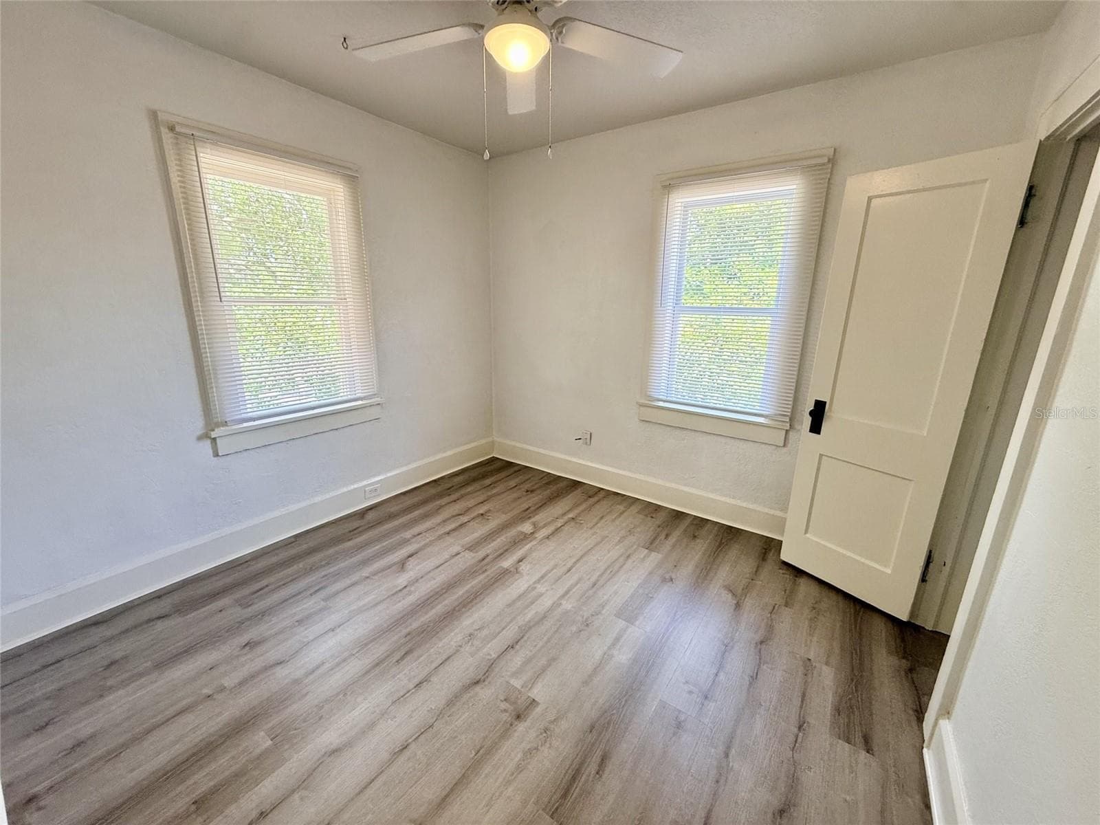1135 Highland St N #7 photo 3