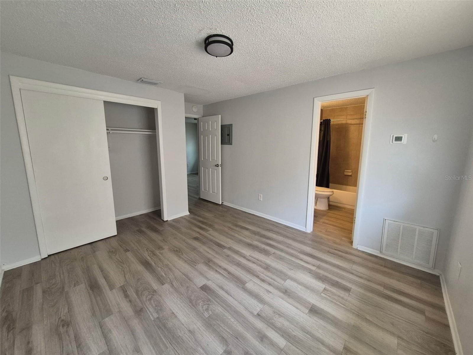 3712 W Cass St #23 photo 4