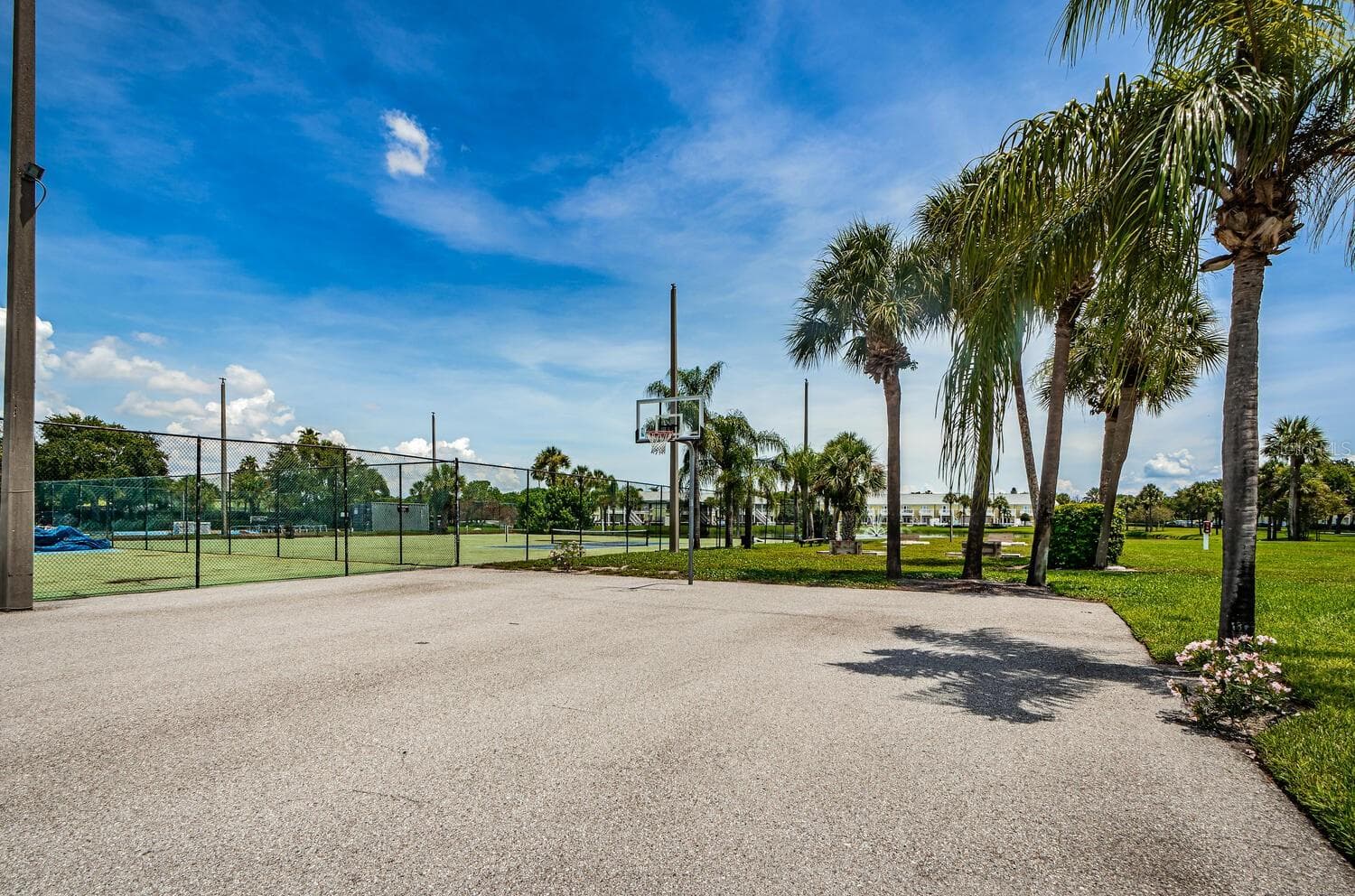 5215 Coquina Key Dr SE #B photo 3