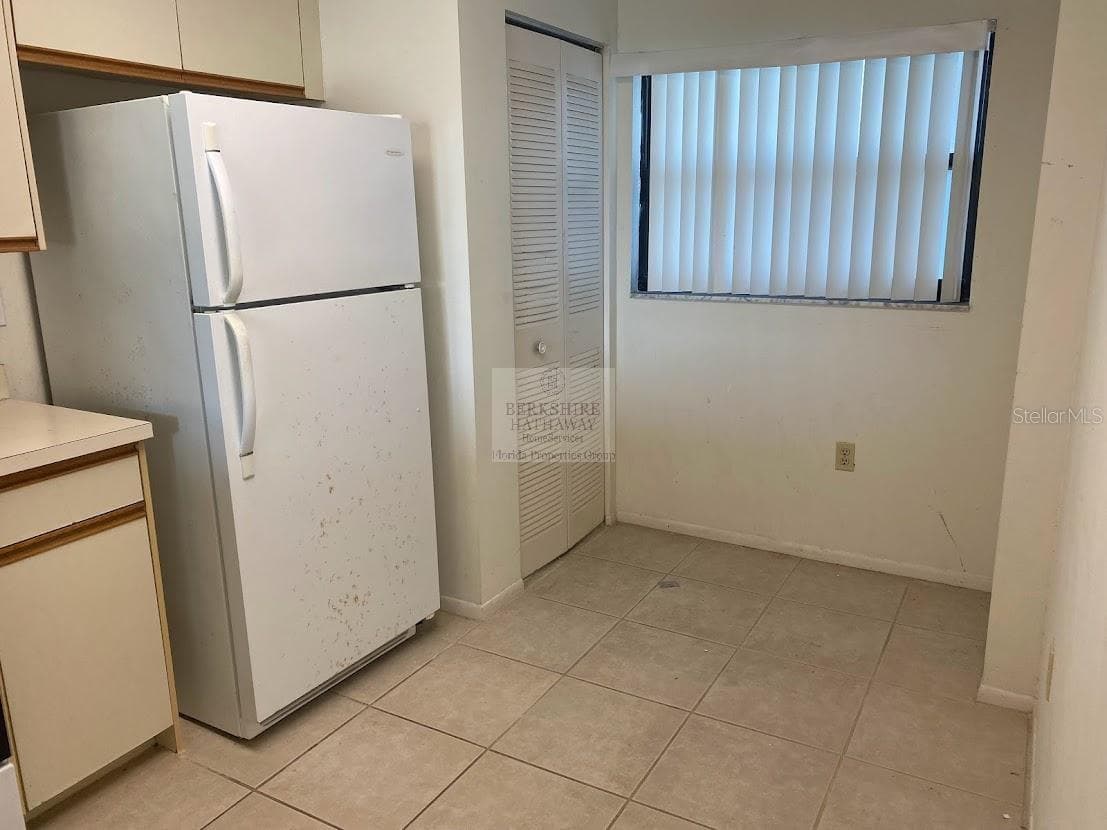 800 Cove Cay Dr #5D photo 4