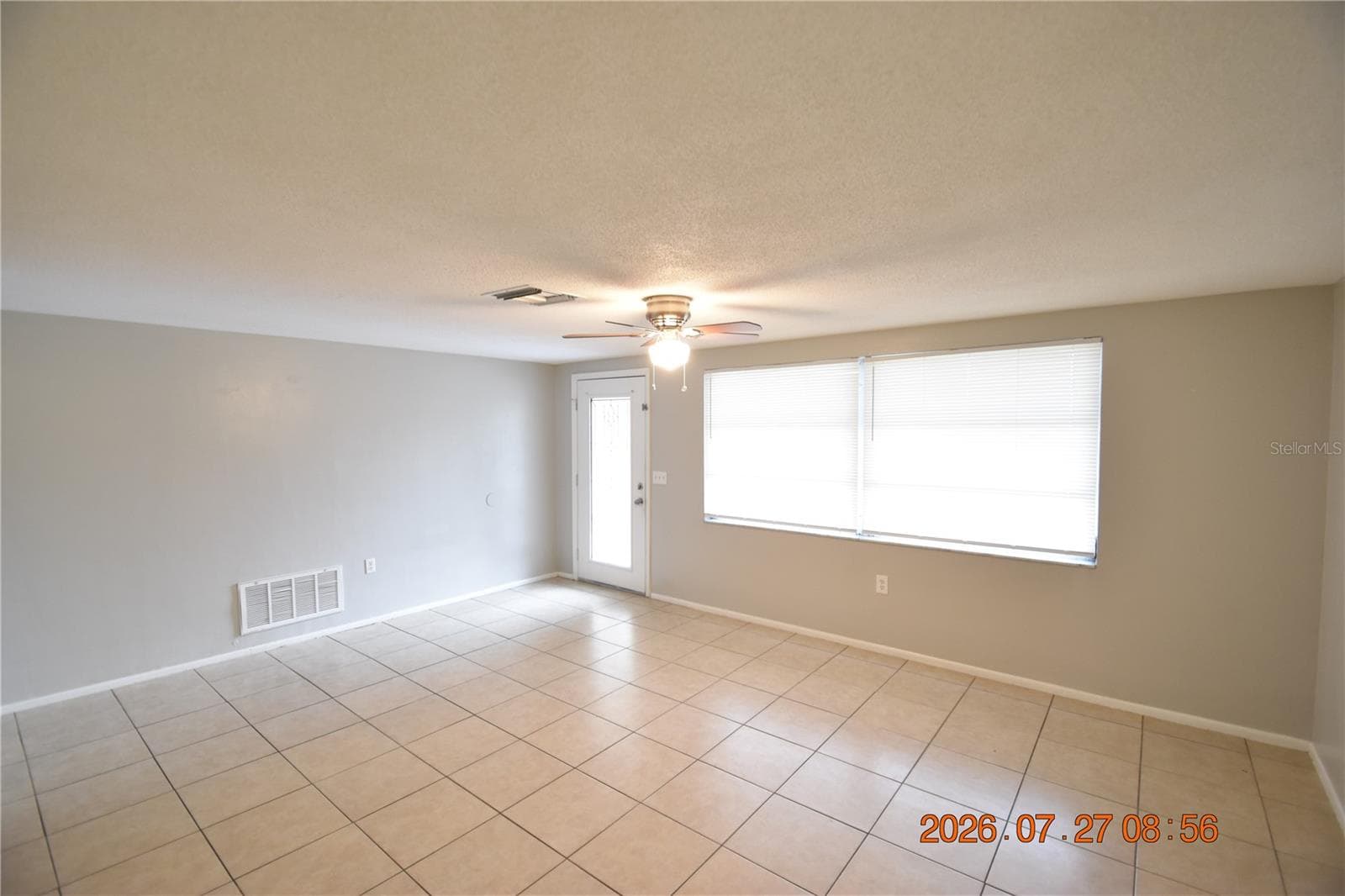 3221 Topp Dr photo 3