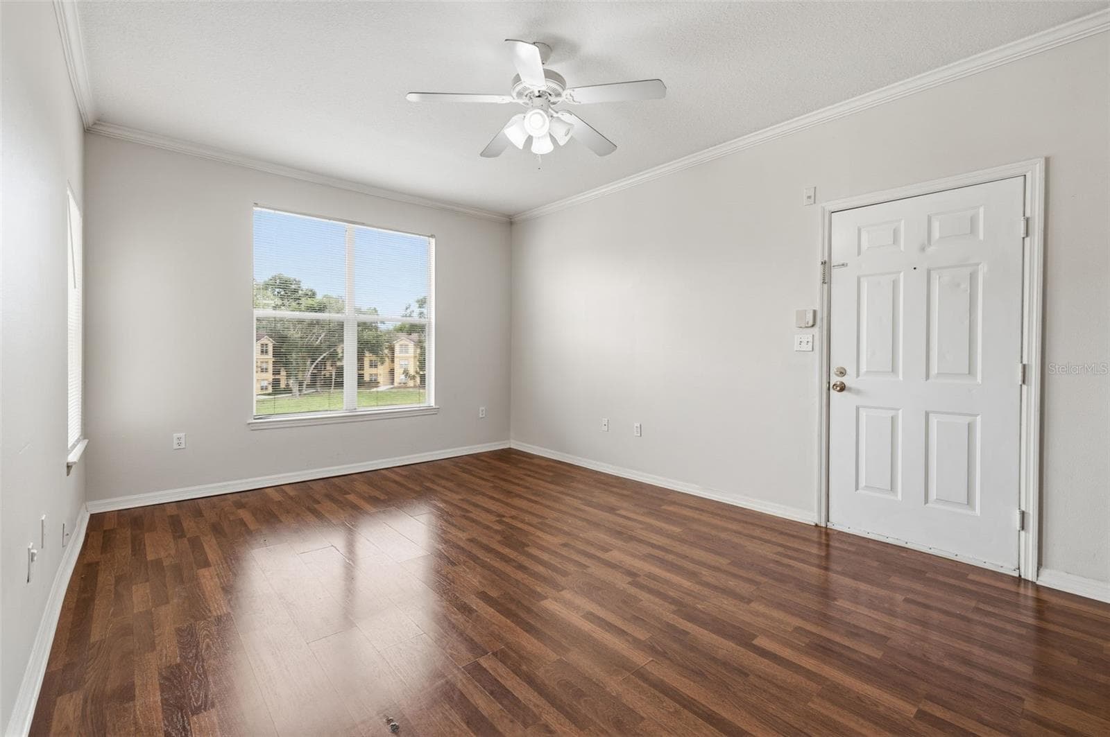 5612 Pinnacle Heights Cir #312 photo 5
