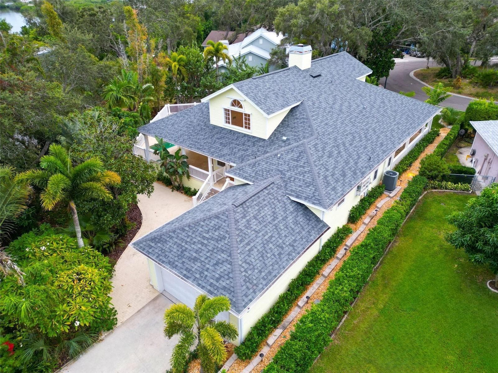 266 Florida Blvd