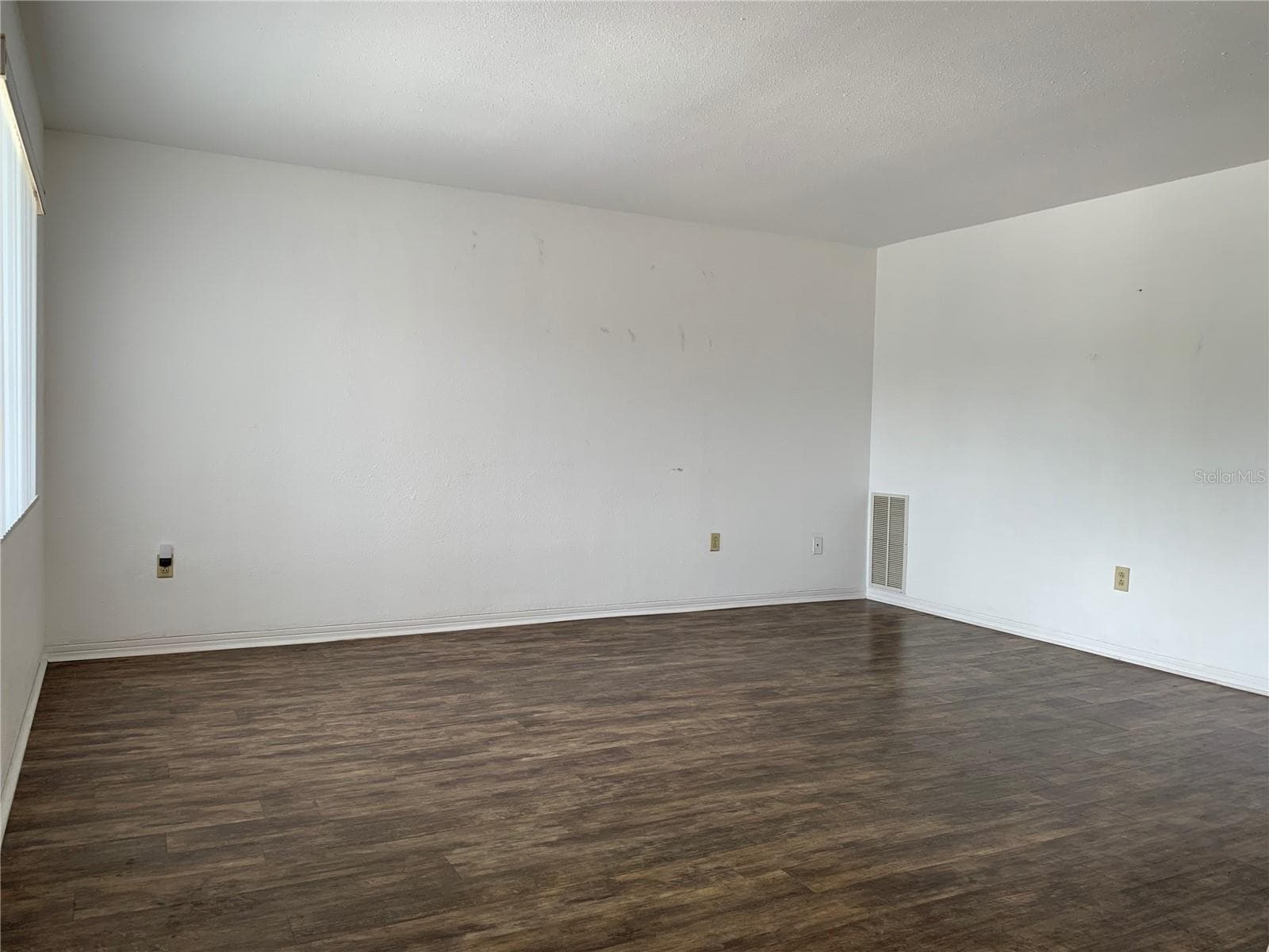 8126 112th St #203 photo 3