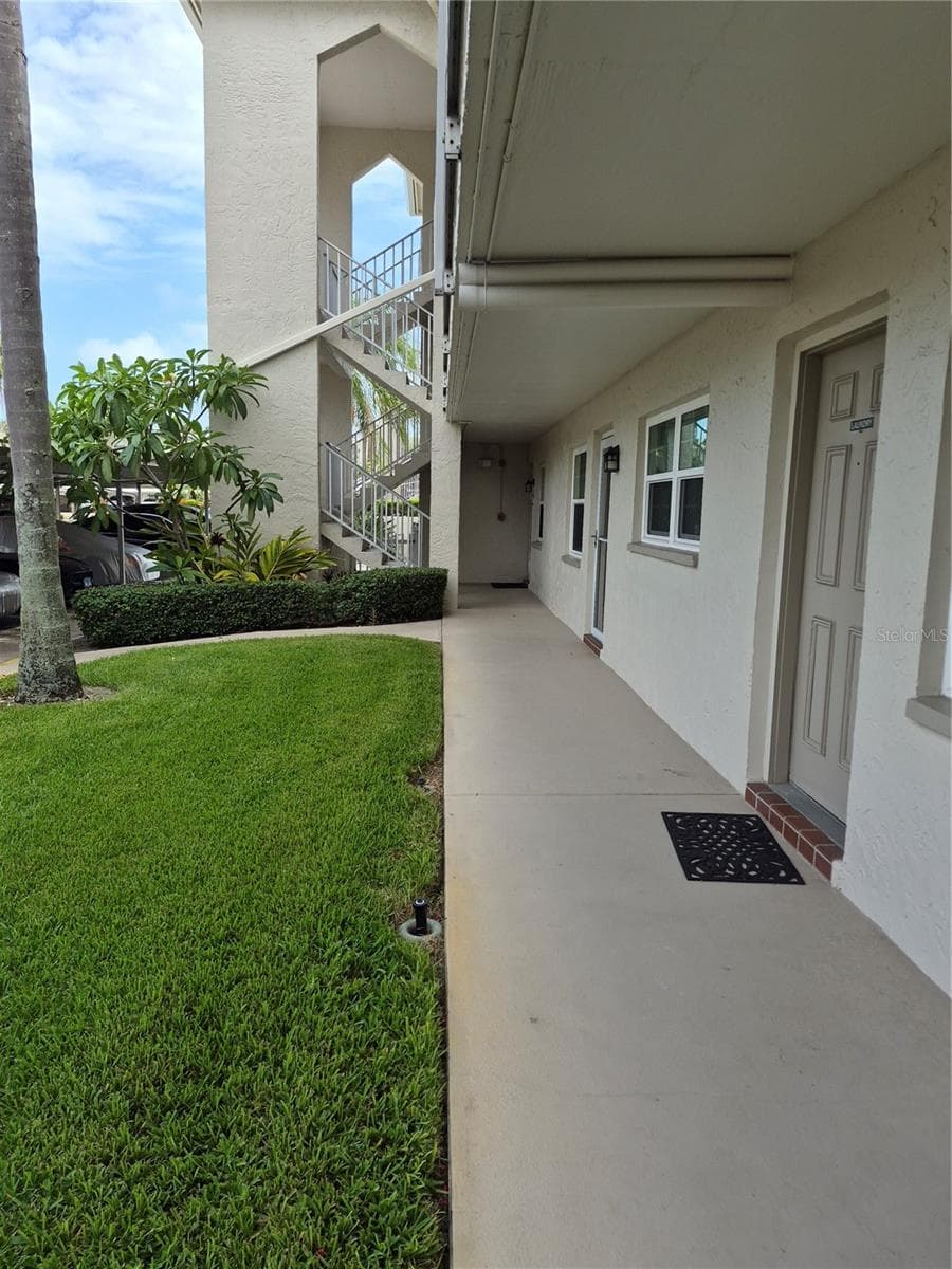 970 Virginia St #103