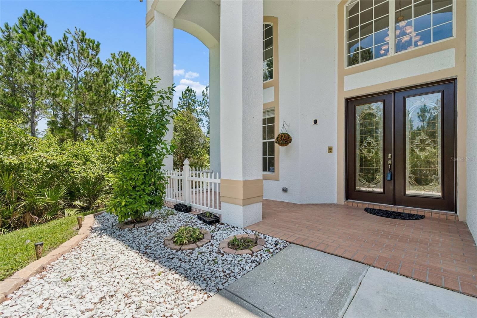 10102 Deercliff Dr photo 4