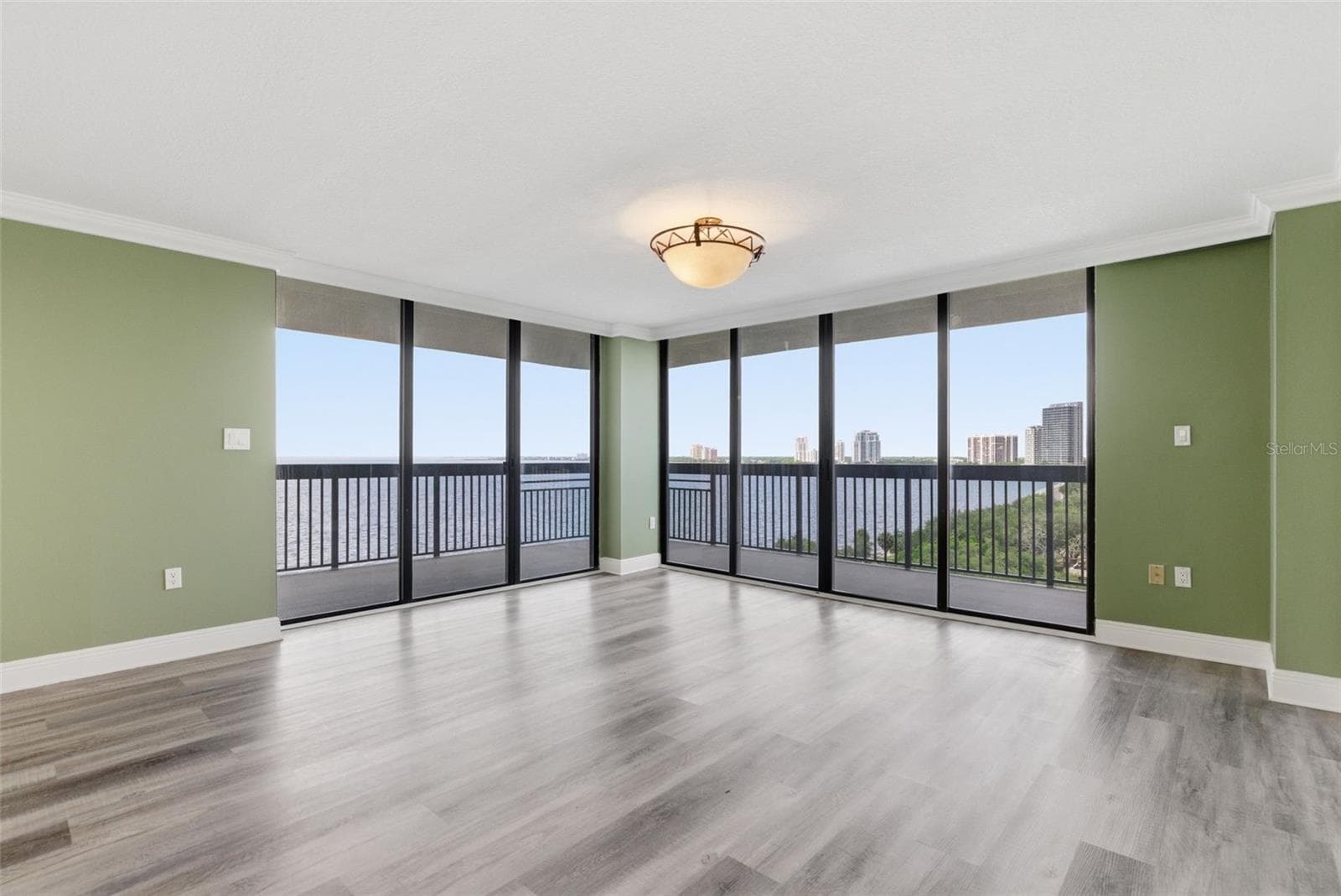 2413 Bayshore Blvd #1004