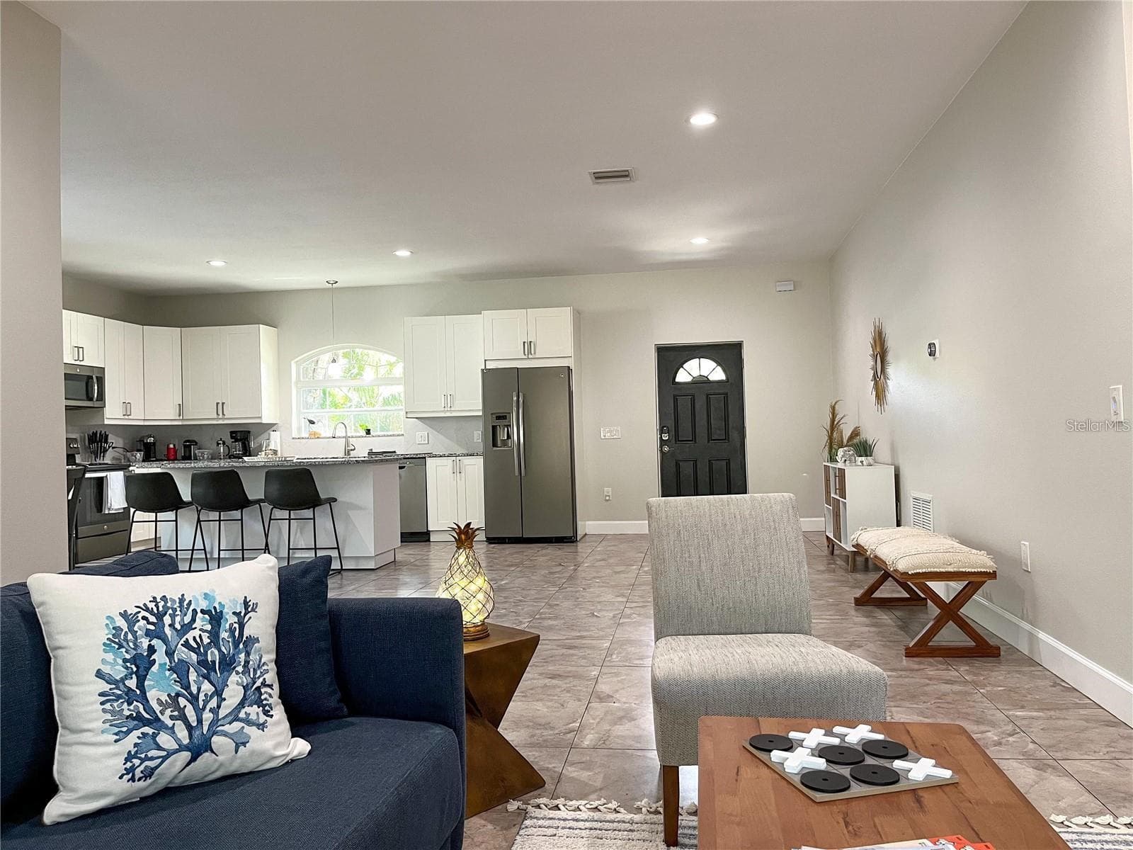 5119 Rilma Ave photo 4
