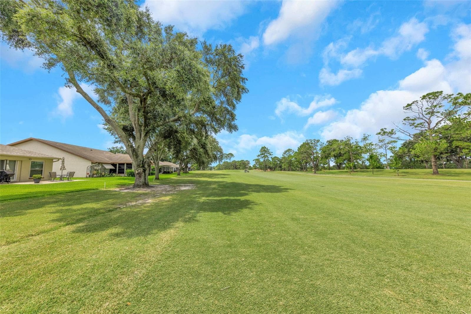 1308 Gillespie Dr photo 3