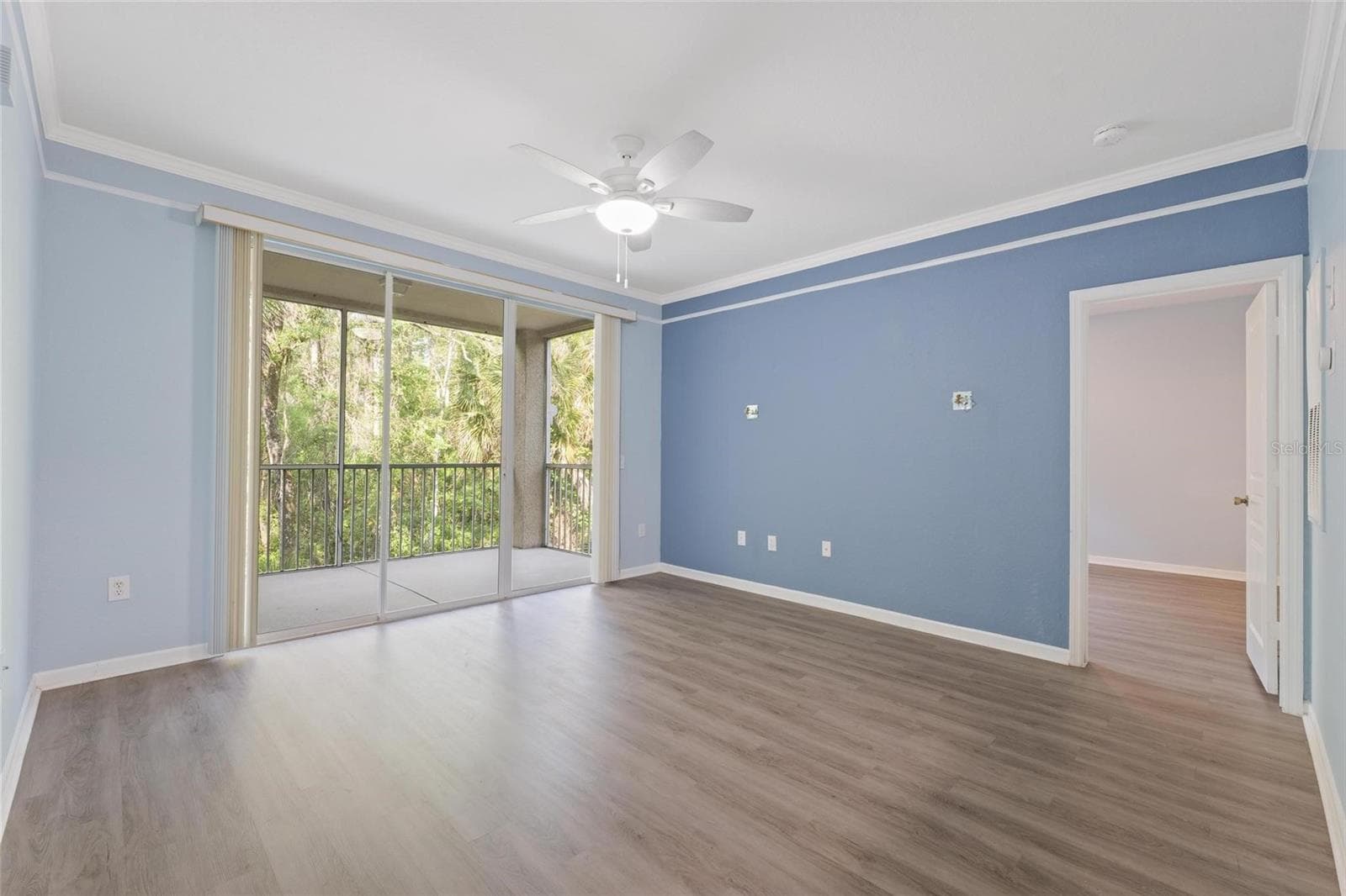 17110 Carrington Park Dr #832 photo 3
