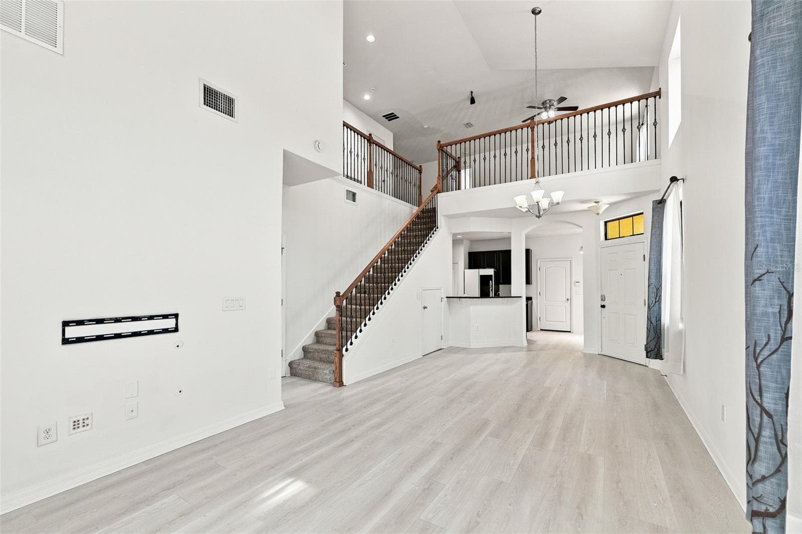5156 Bay Isle Cir photo 4