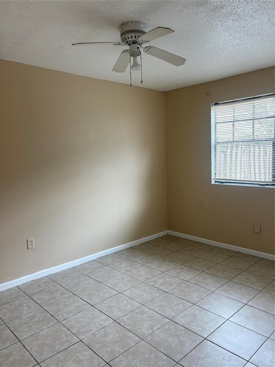 203 Poinsettia Pine CT #102 photo 4