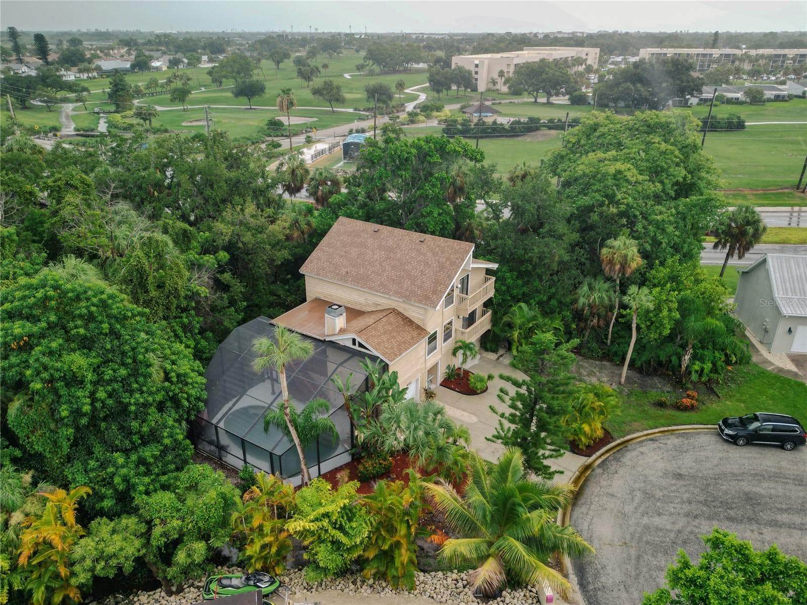 4003 Bayside CT photo 4