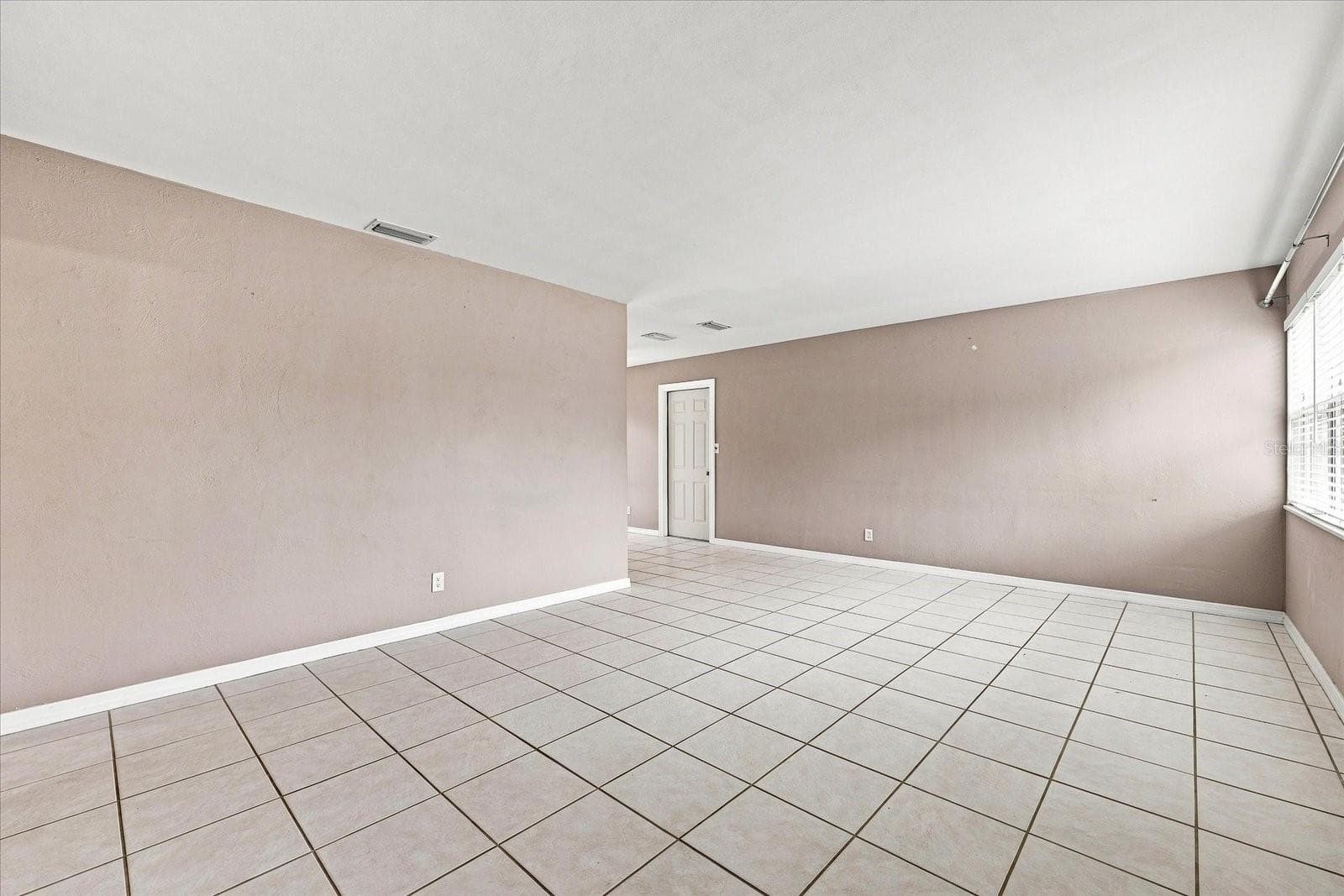8380 52nd Ln N photo 3