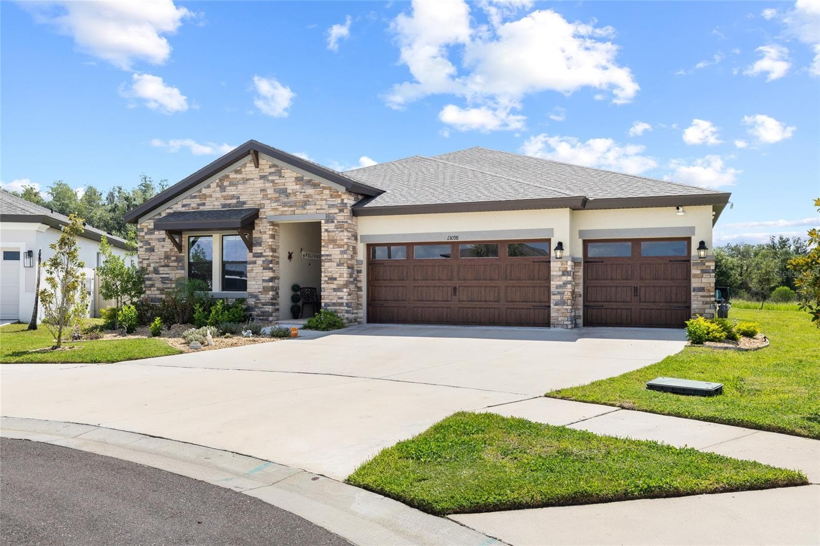 13098 Wellspring Dr photo 3