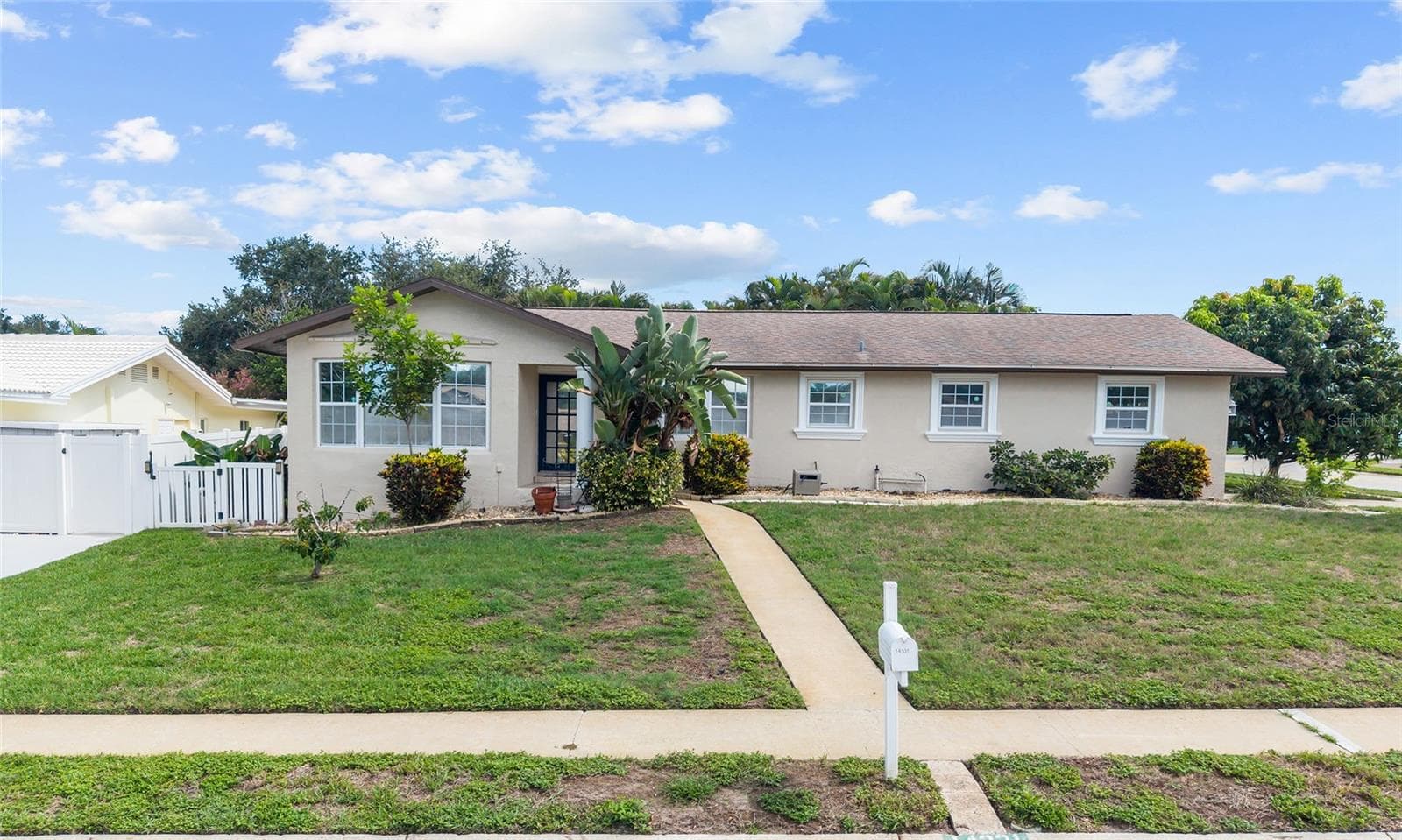 14331 Apache Ave