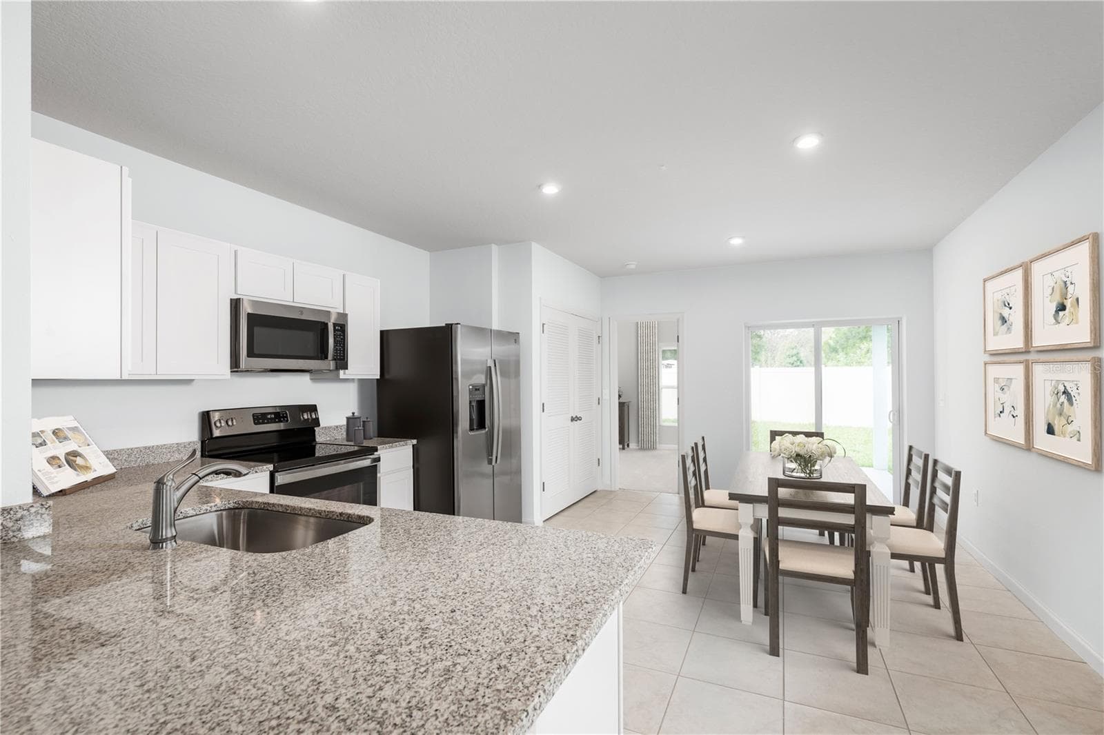 6932 Sundial Dr photo 4