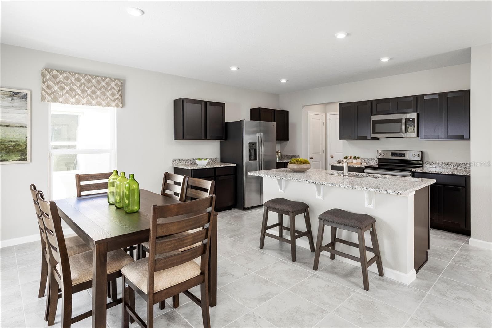 6938 Sundial Dr photo 5