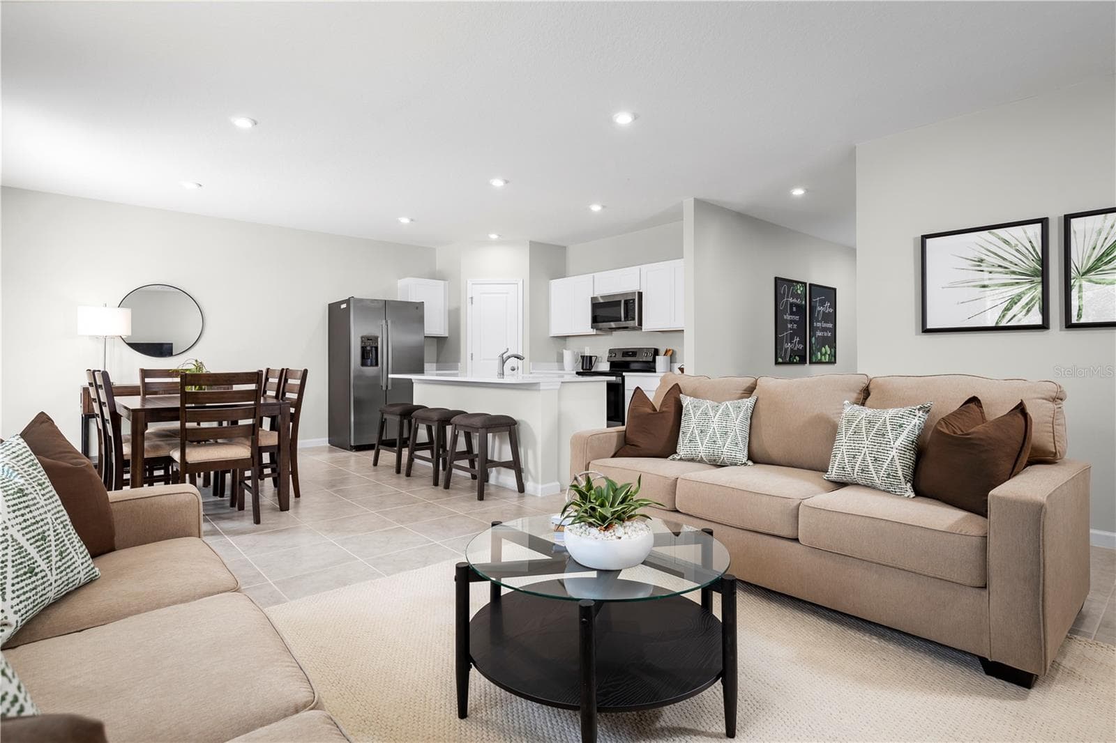 6951 Sundial Dr photo 4