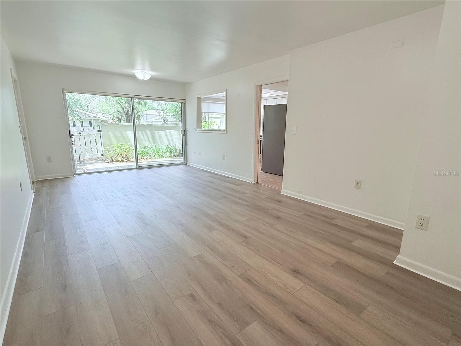 6206 Dewdrop Way photo 5
