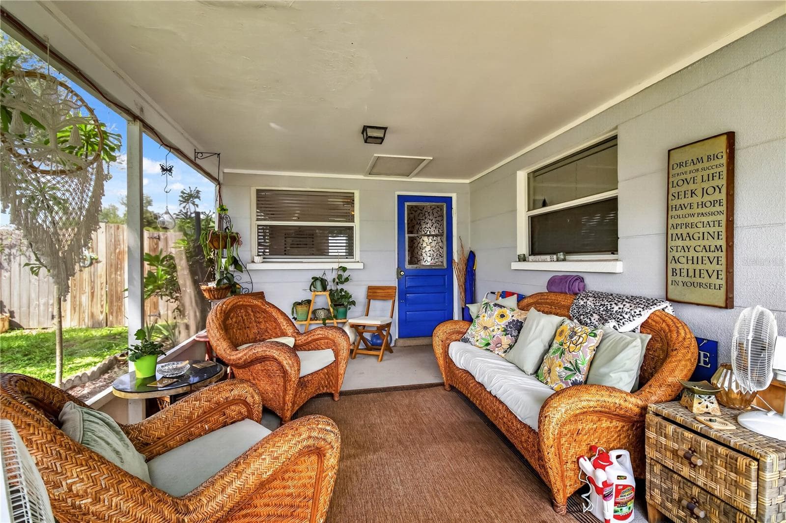 535 Caruso Pl photo 4