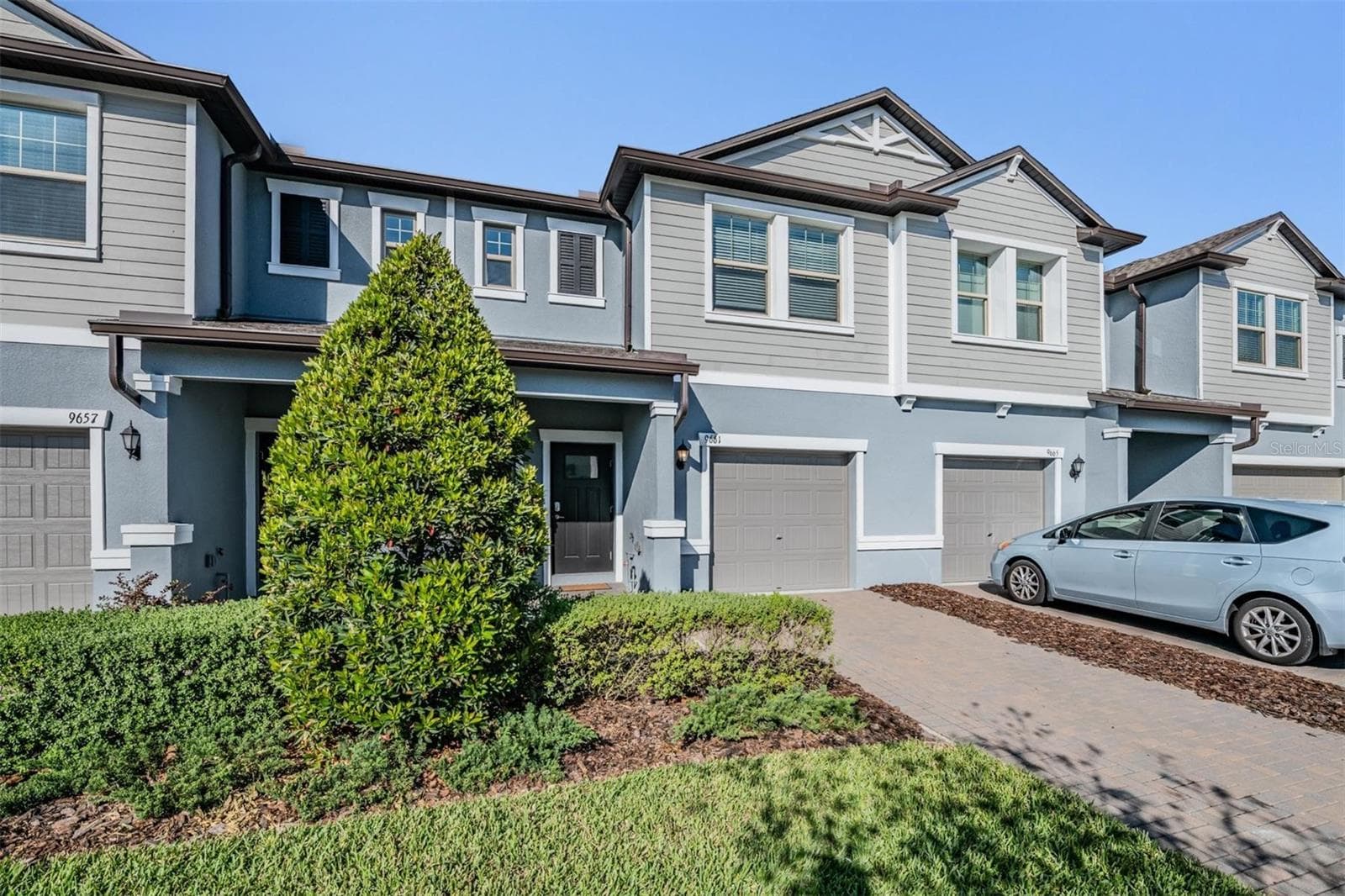 9661 Ashworth Pl photo 4